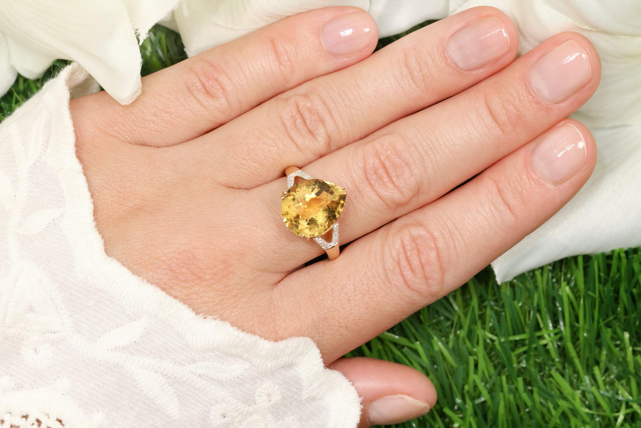 It comes with the Gemological Appraisal by GIA GG/AJP
All Gemstones are Natural
Citrine = 7.20 Carat
14 Diamonds = 0.17 Carats
Metal: 14K Yellow Gold
Ring Size: 8* US
*It can be resized complimentary