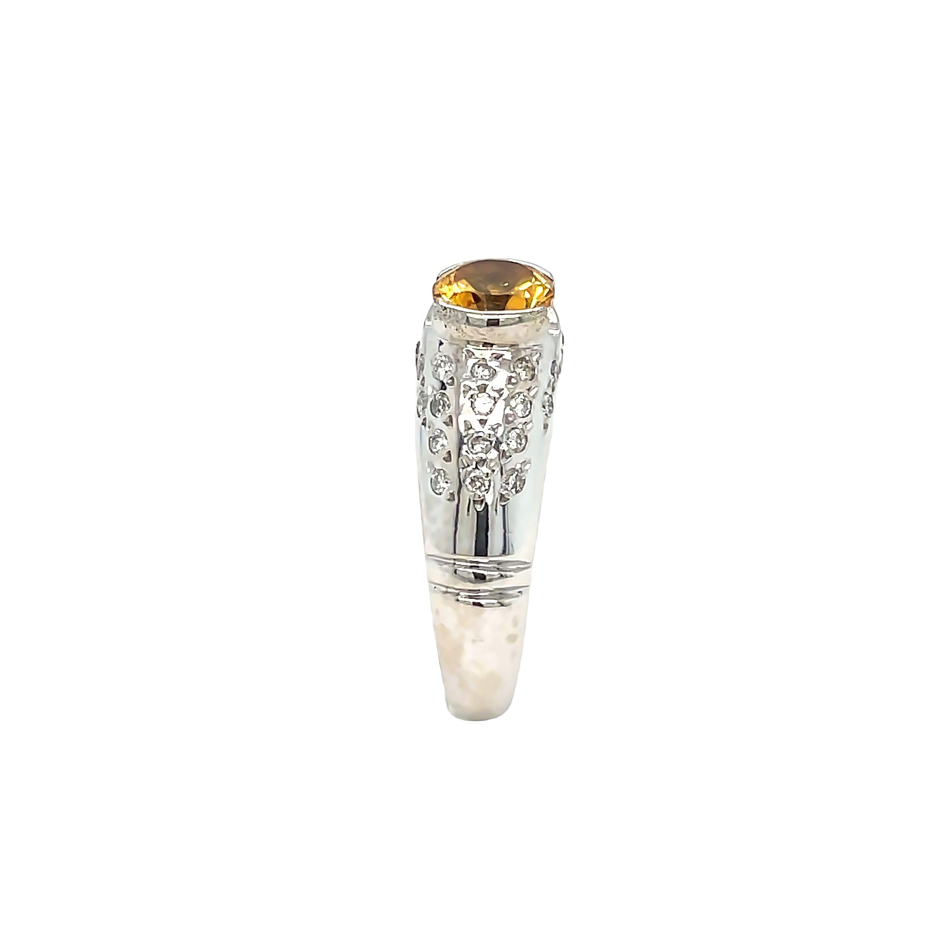 Citrin-Ring aus 14 Karat Weißgold mit gesprenkeltem Diamanten  Damen im Angebot