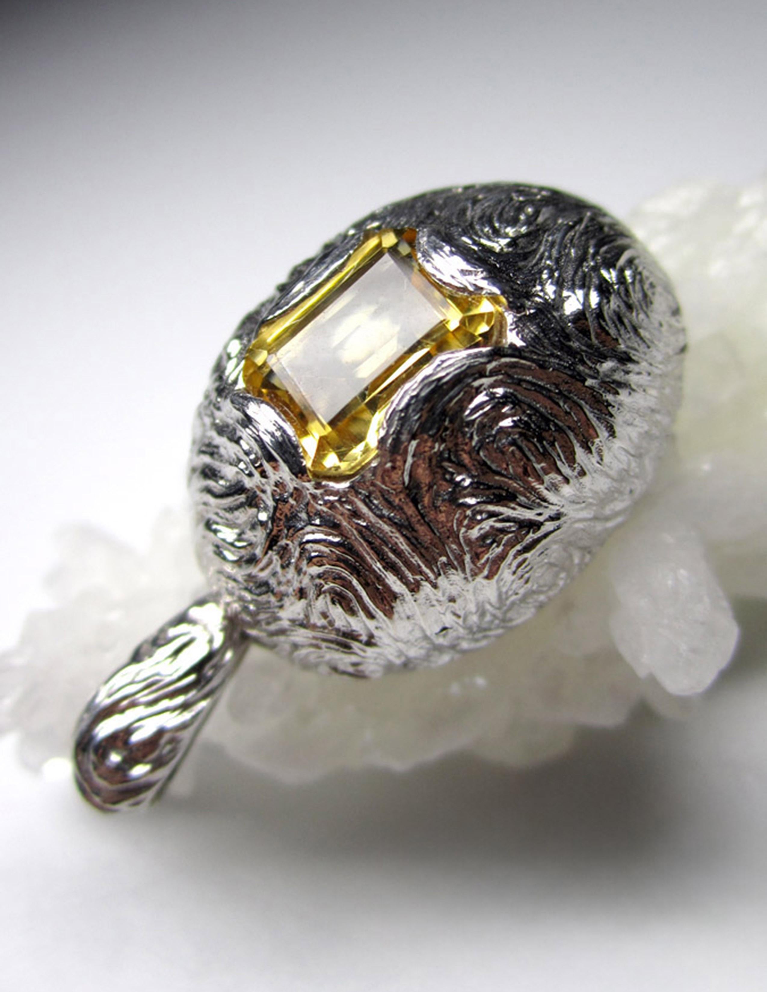 da uomo o donna Ciondolo in argento Citrino naturale brasiliano a forma di uovo regalo stile gotico per lui in vendita