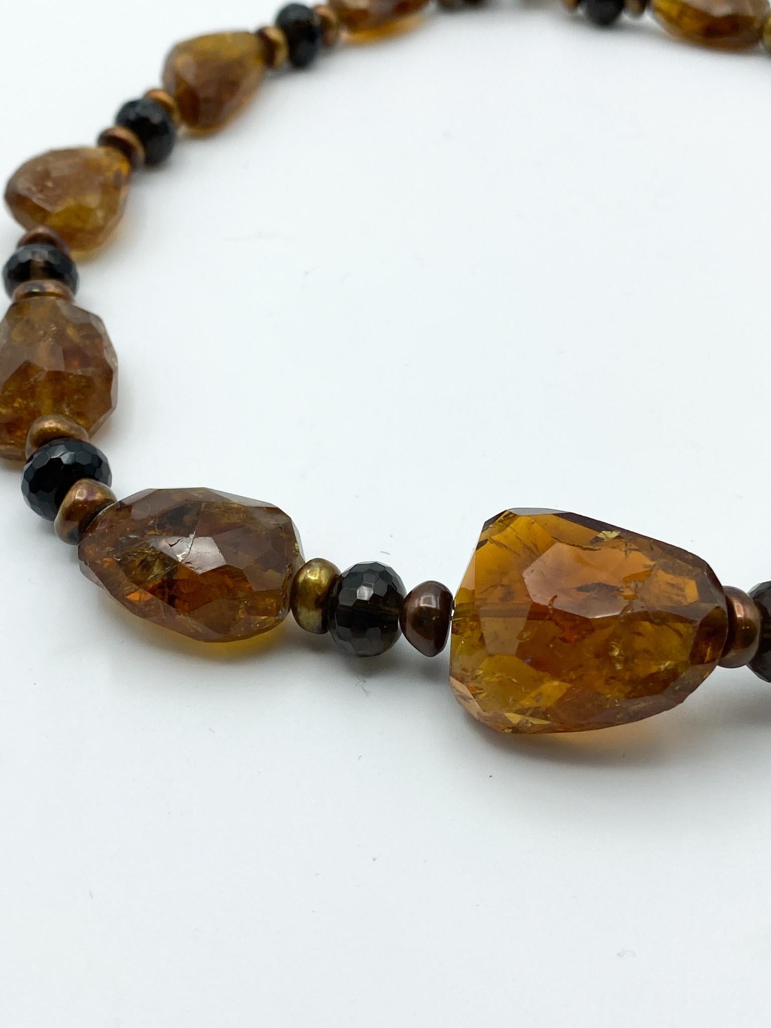 Citrine & Smokey Quartz Necklace w/ Bronze Pearls & 18K Gold Clasp  In New Condition For Sale In Carlsbad, CA