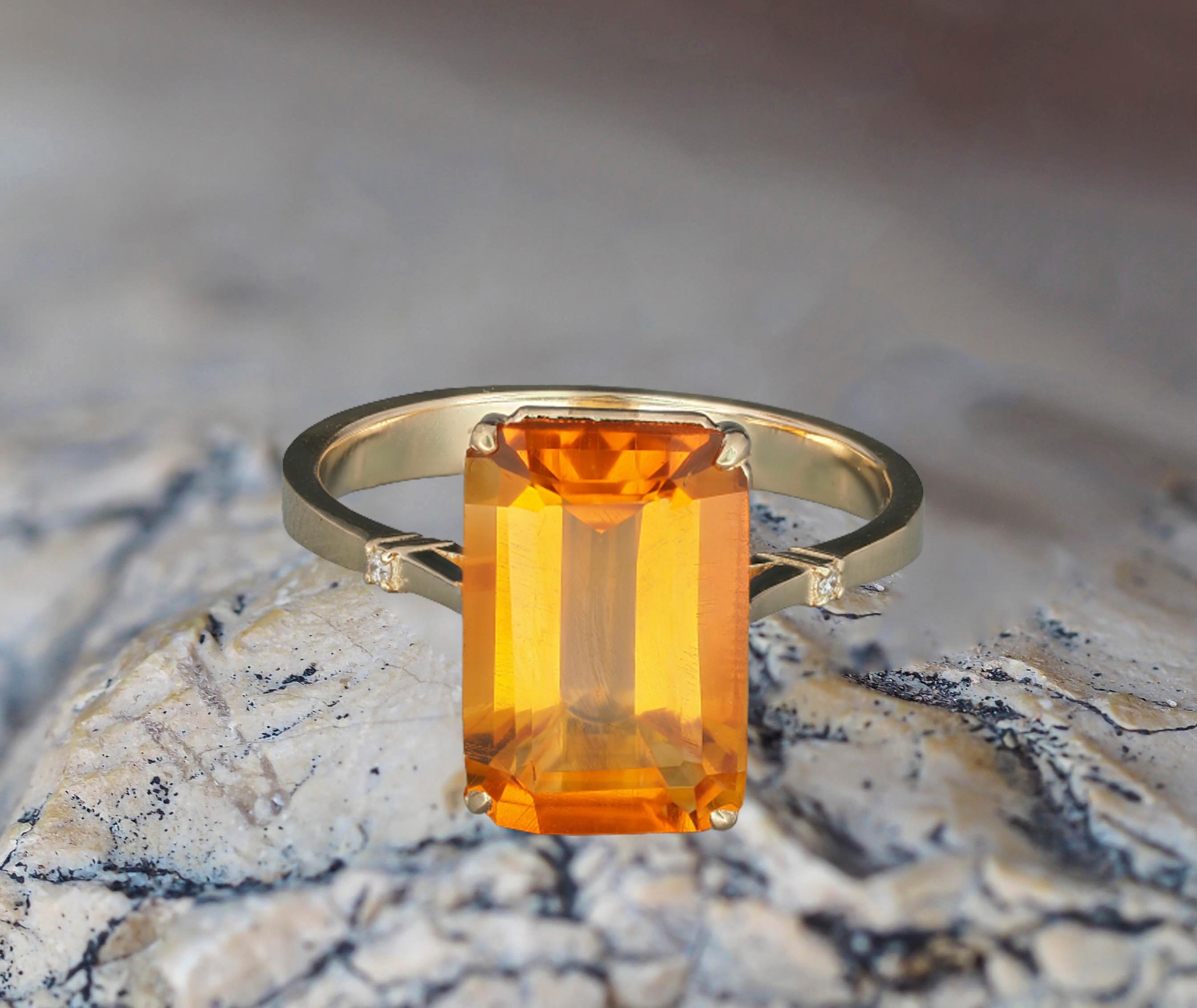 Citrine solitaire 14k gold ring. 

Yellow citrine ring. November birthstone ring. Emerald cut citrine ring. Vintage citrine ring.

Metal: 14k gold
Weight: 2.85 g. depends from size.

Set with citrine, color - yellow
Emerald cut, aprox 3 ct. in total