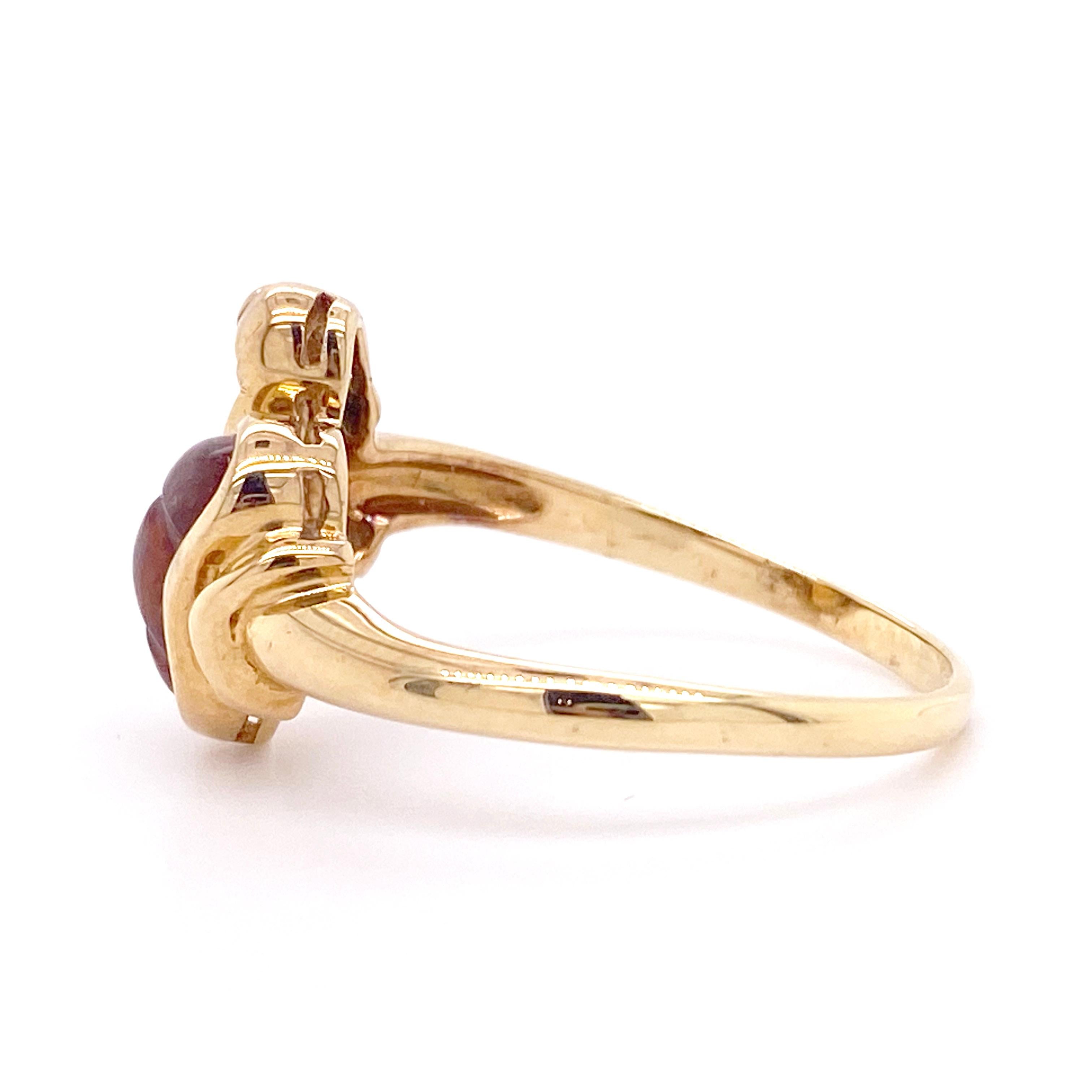I bet you've never seen a ring like this. The design of the swan has so much character in such a small piece. The details for this beautiful ring are listed below:
Metal Quality: 18 karat Yellow Gold
Band Width: 3.94 millimeters (tapers to