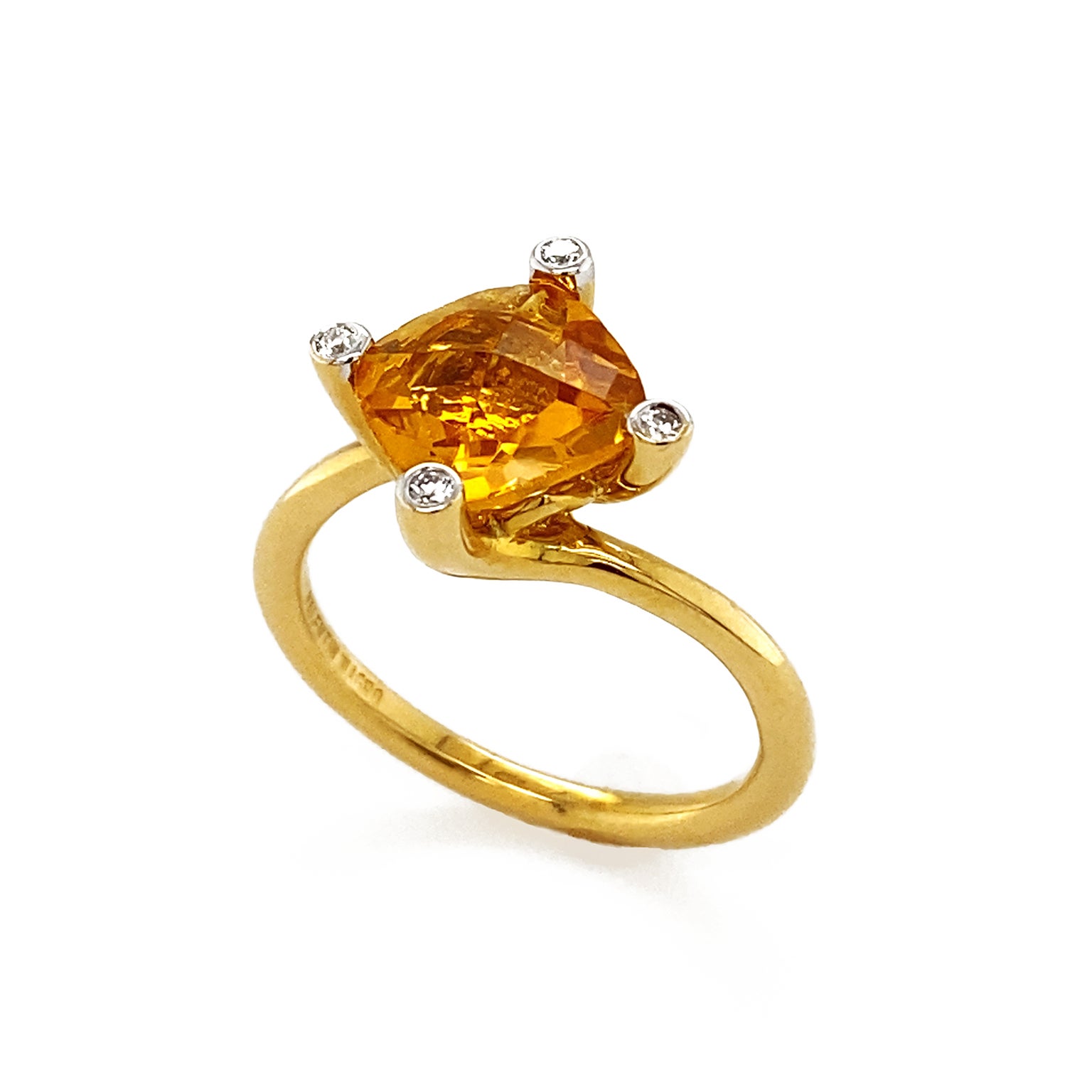 18K Yellow Gold Diamond Checkerboard Citrine Twist Ring For Sale