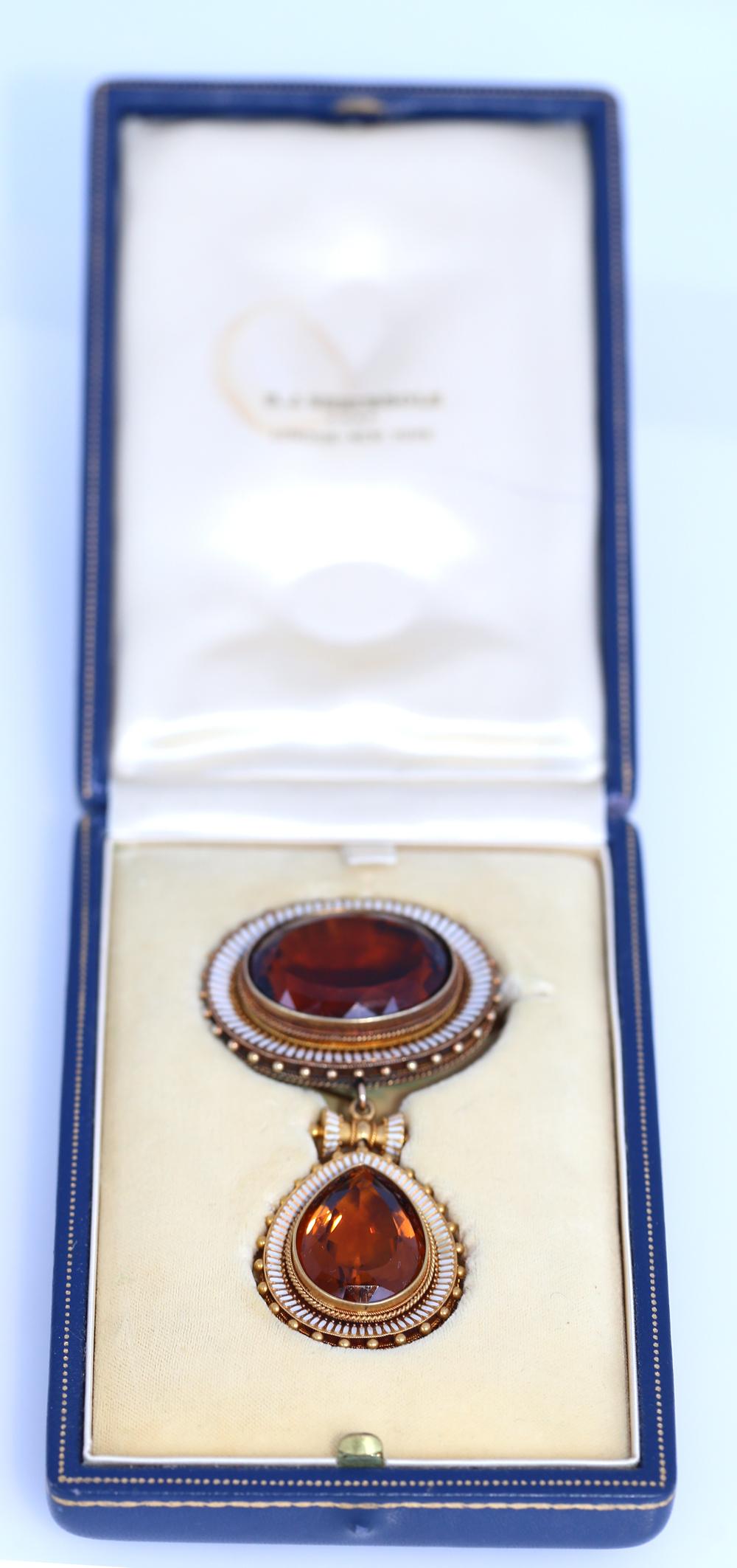 Oval Cut Citrine White Enamel Pendant Brooch Transformer Original Box Virginia, 1890