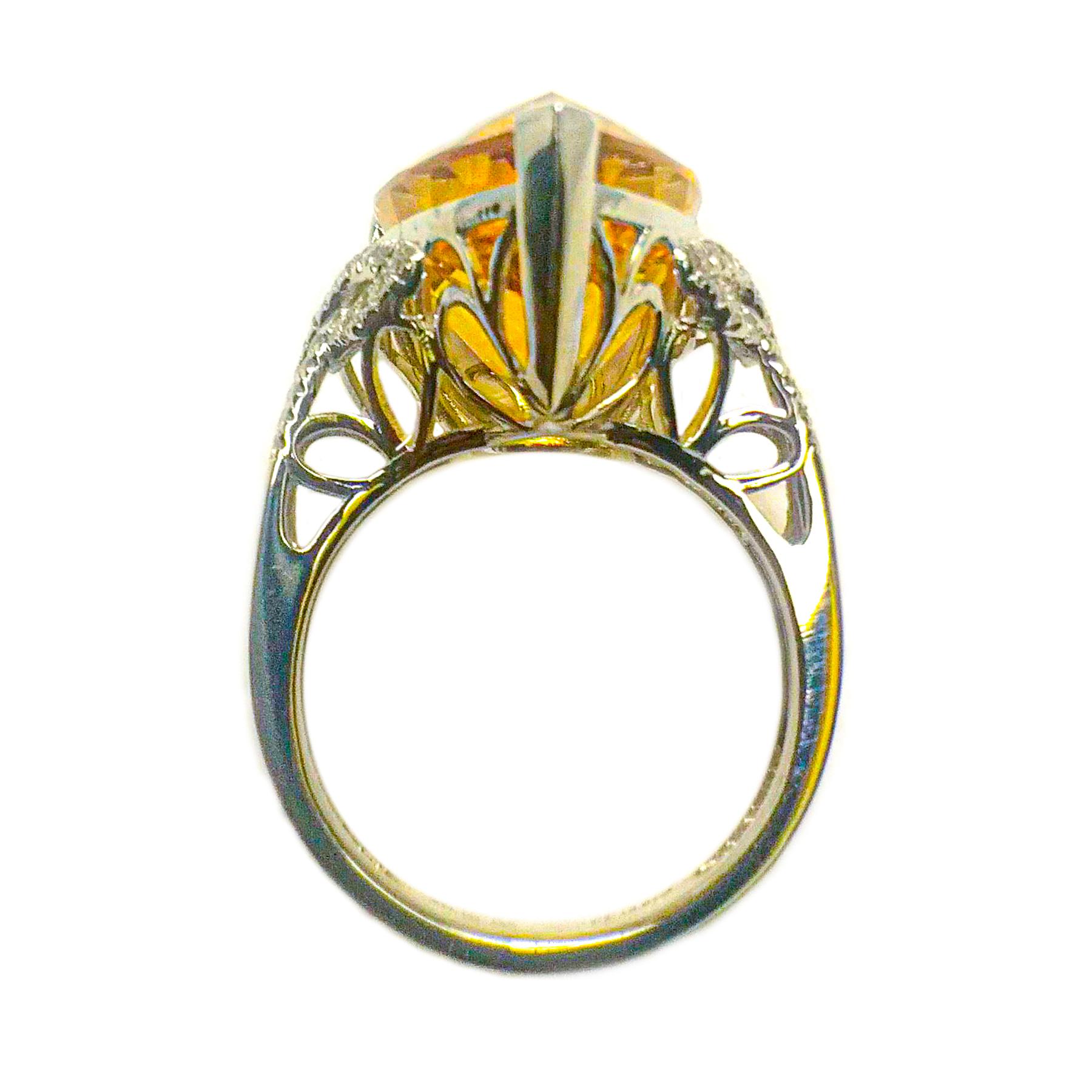 Pear Cut Citrine White Gold Cocktail Ring