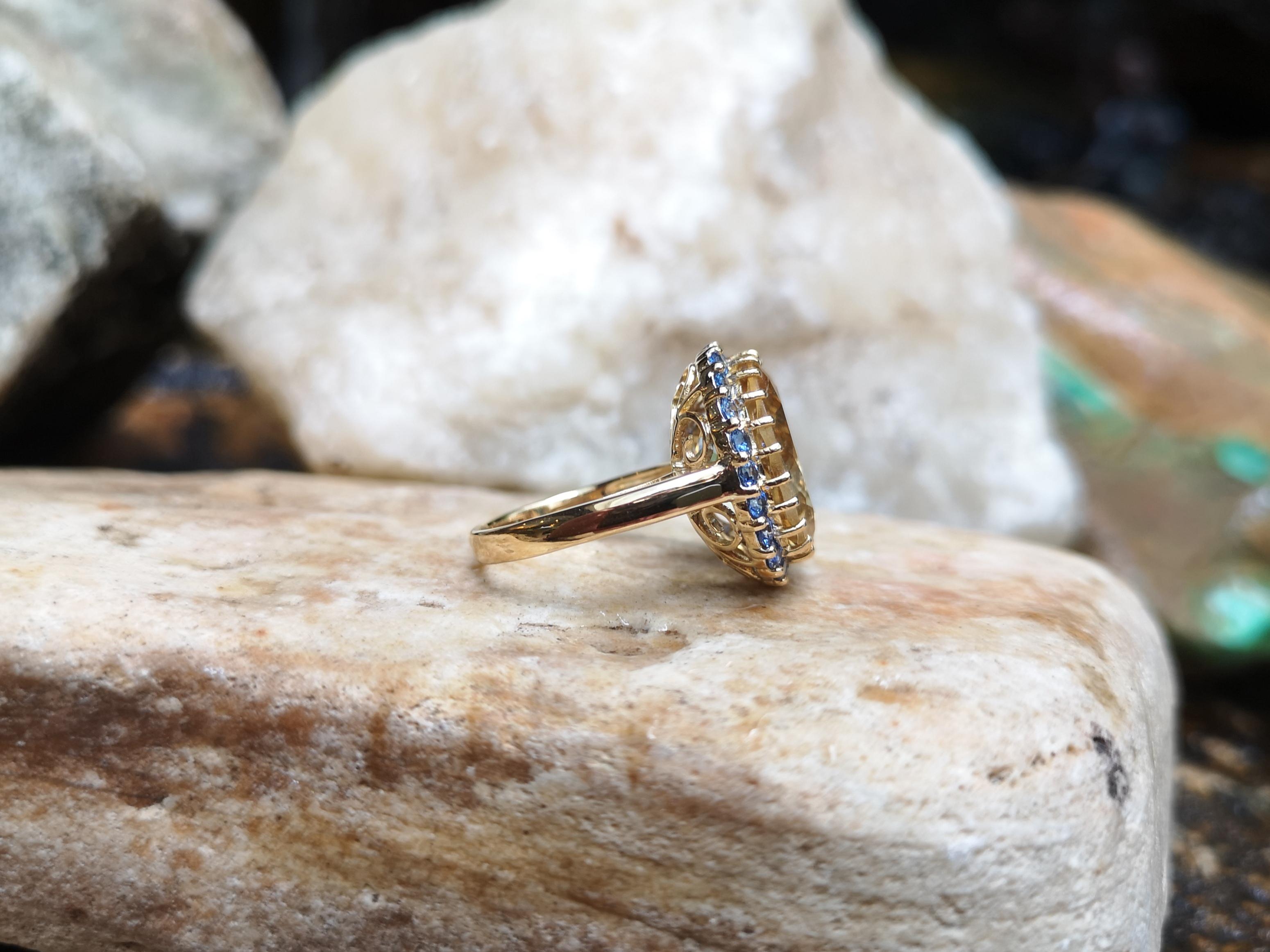 Citrin mit blauem Saphir Ring in 18 Karat Goldfassungen gefasst Damen im Angebot