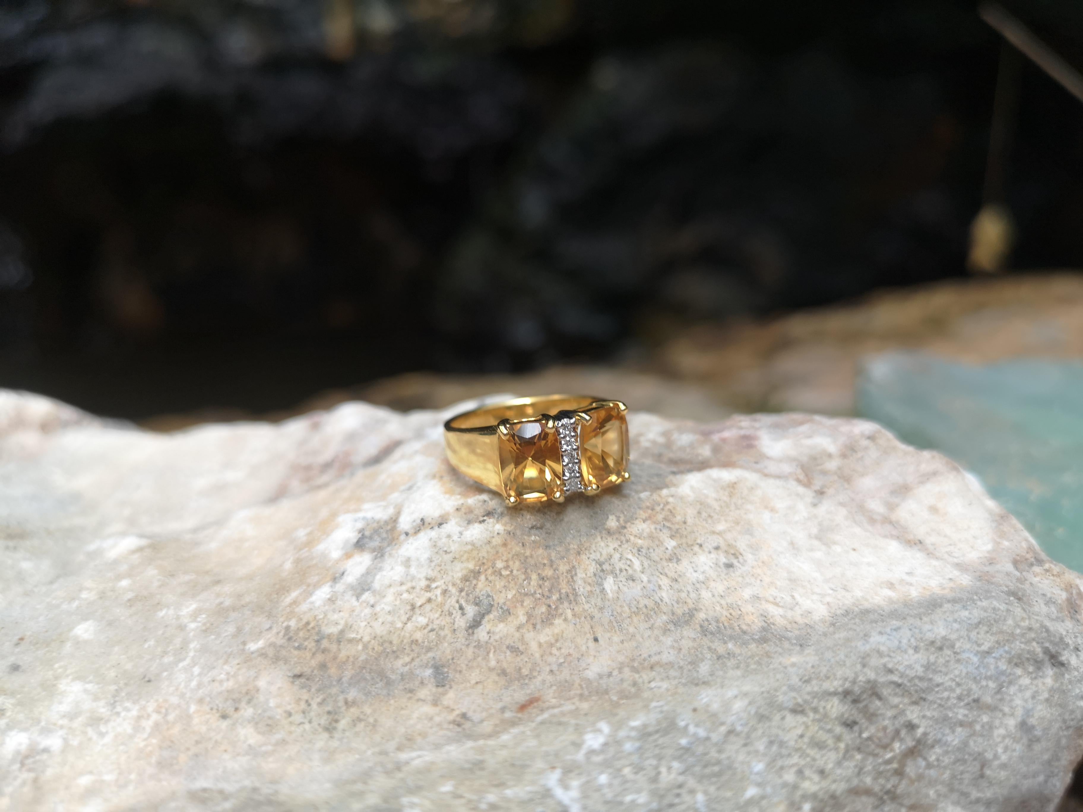 Women's Citrine with Diamond Ring Set in 18 Karat Gold Settings For Sale