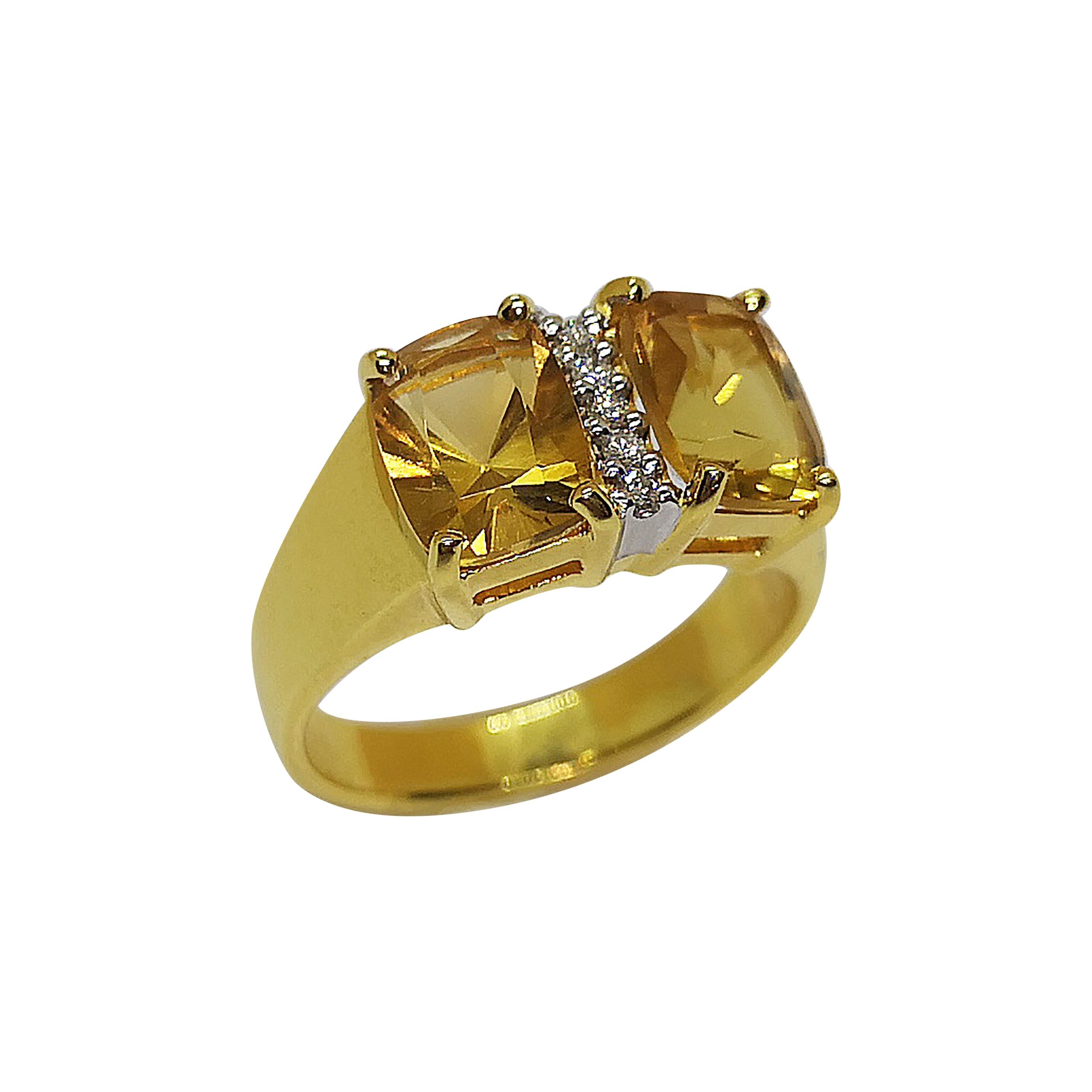 Citrine with Diamond Ring Set in 18 Karat Gold Settings For Sale