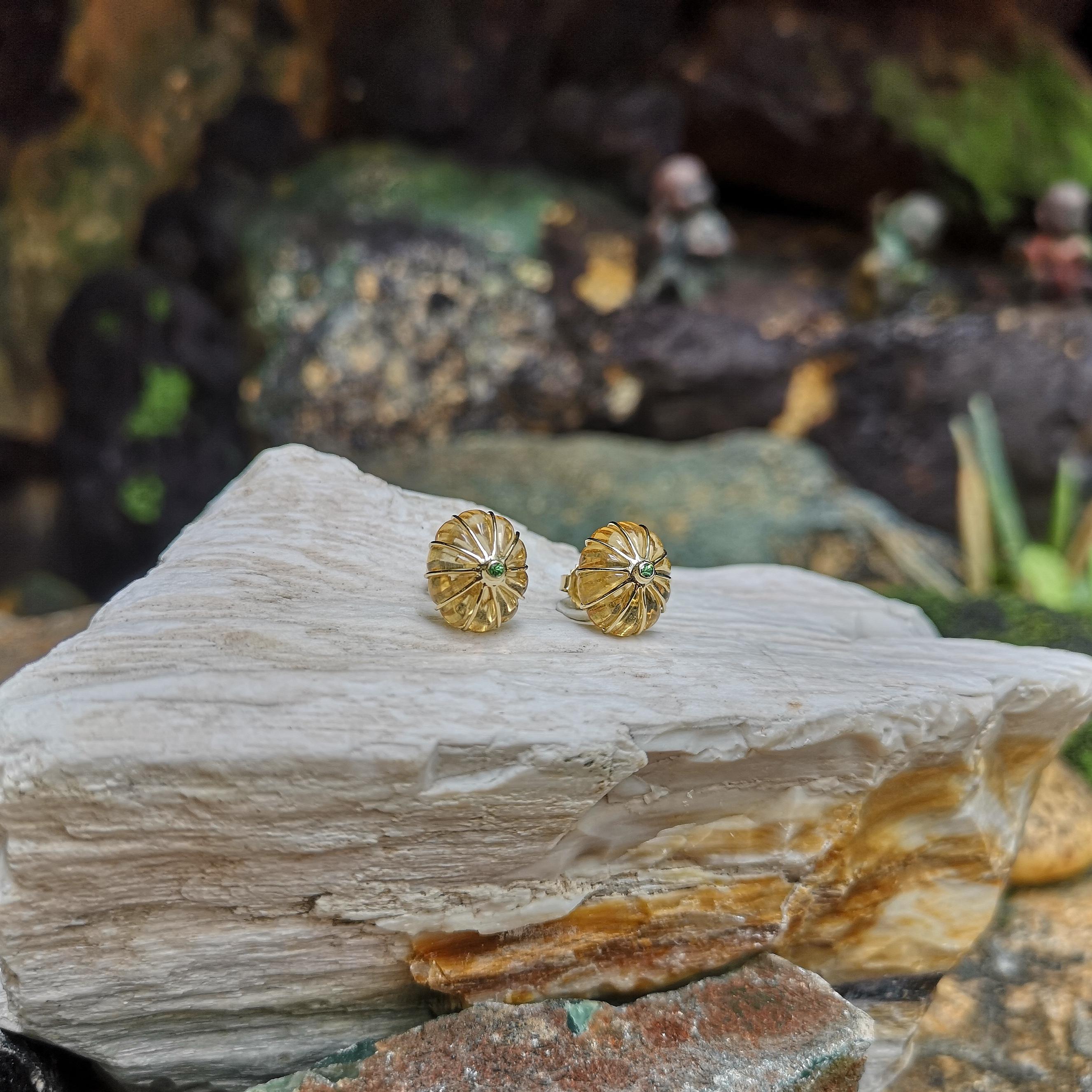 Mixed Cut Citrine with Tsavorite Earrings Set in 18 Karat Gold Set For Sale