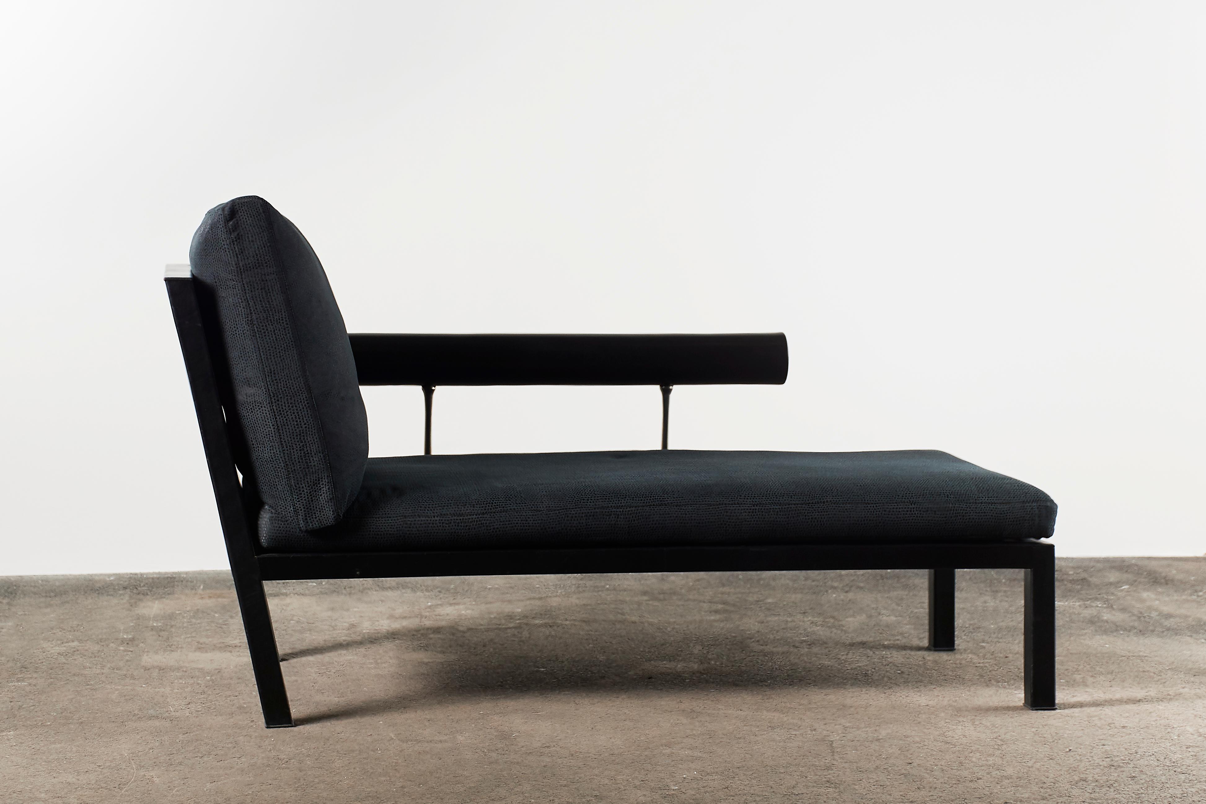 Italian Citterio Sity Chaise Lounge for B&B Italia in Leather & Brioni London Upholstery