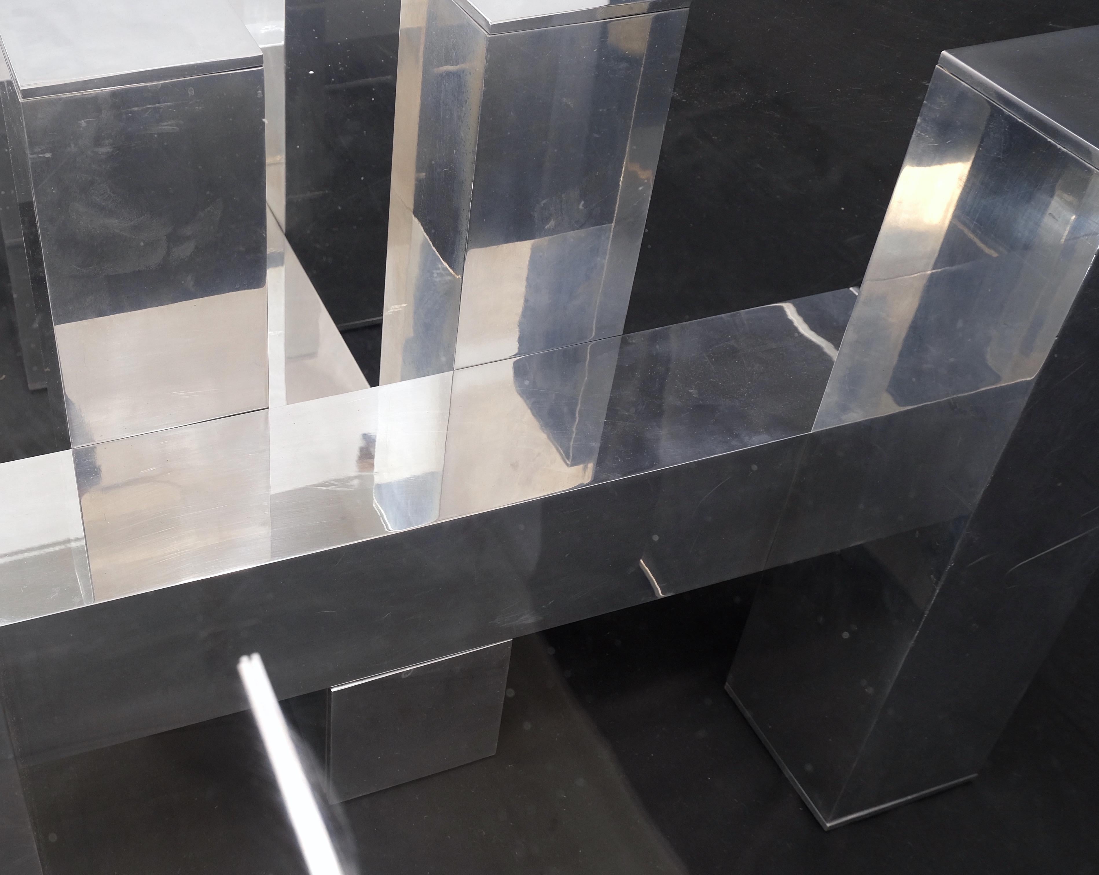 Américain Table basse Cityscape à base d'aluminium et à plateau rectangulaire 3/4