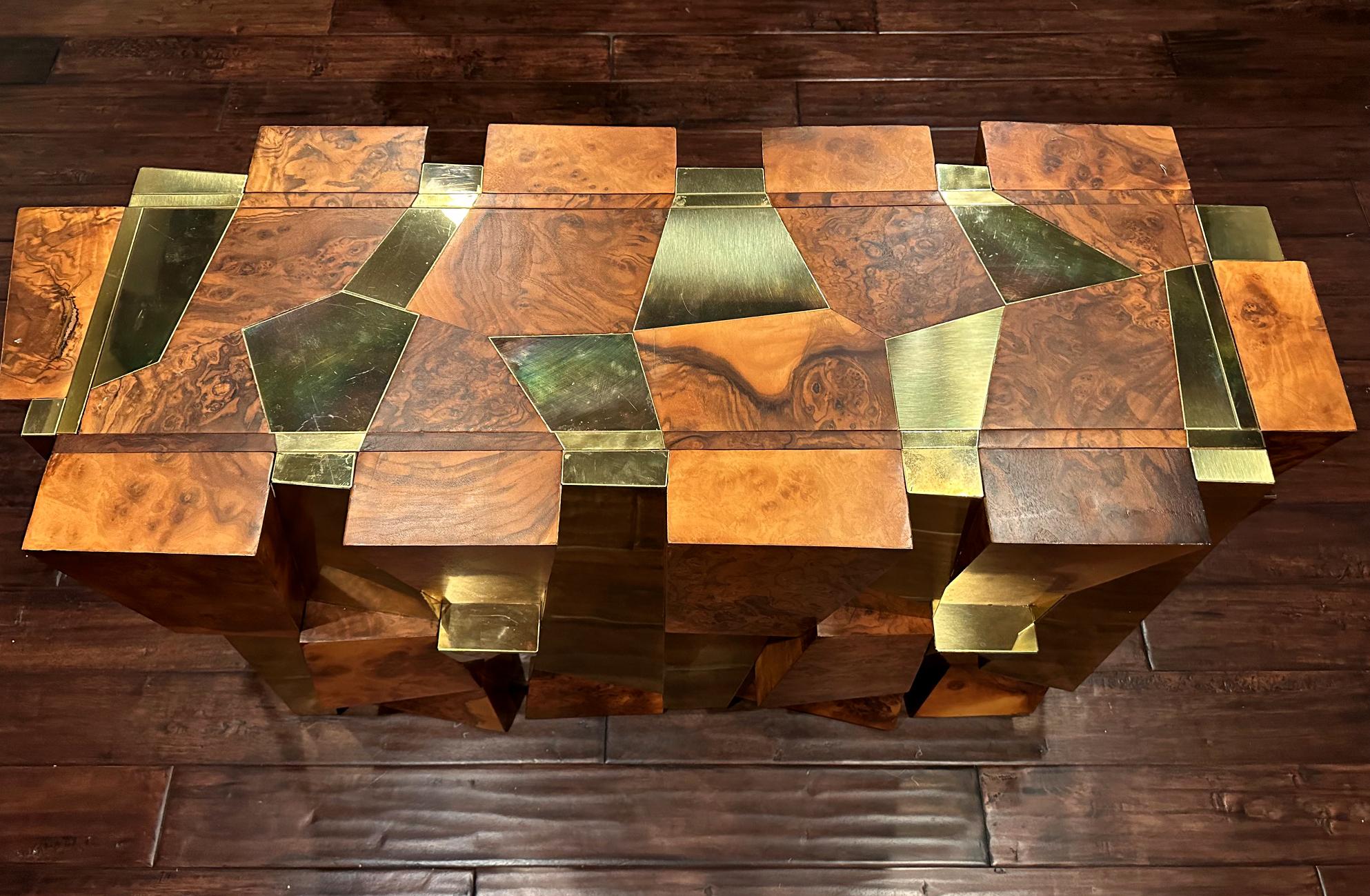 American Craftsman Console à manger Cityscape à multiples facettes Paul Evans en vente