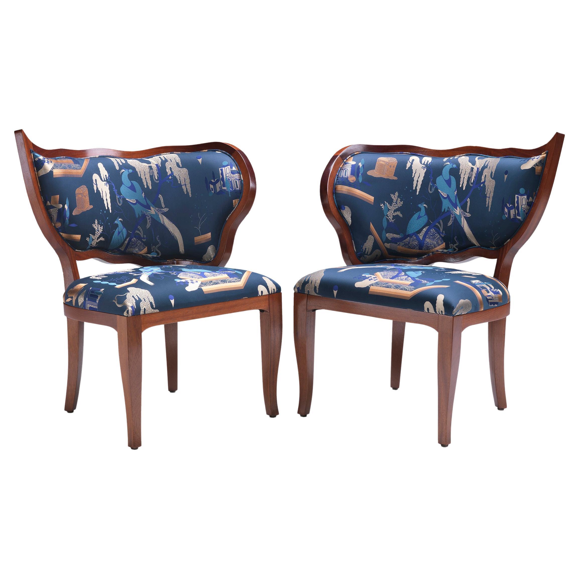 CIUFFO Dining chairs with blue parrots padded seat and back solid mahogany wood For Sale