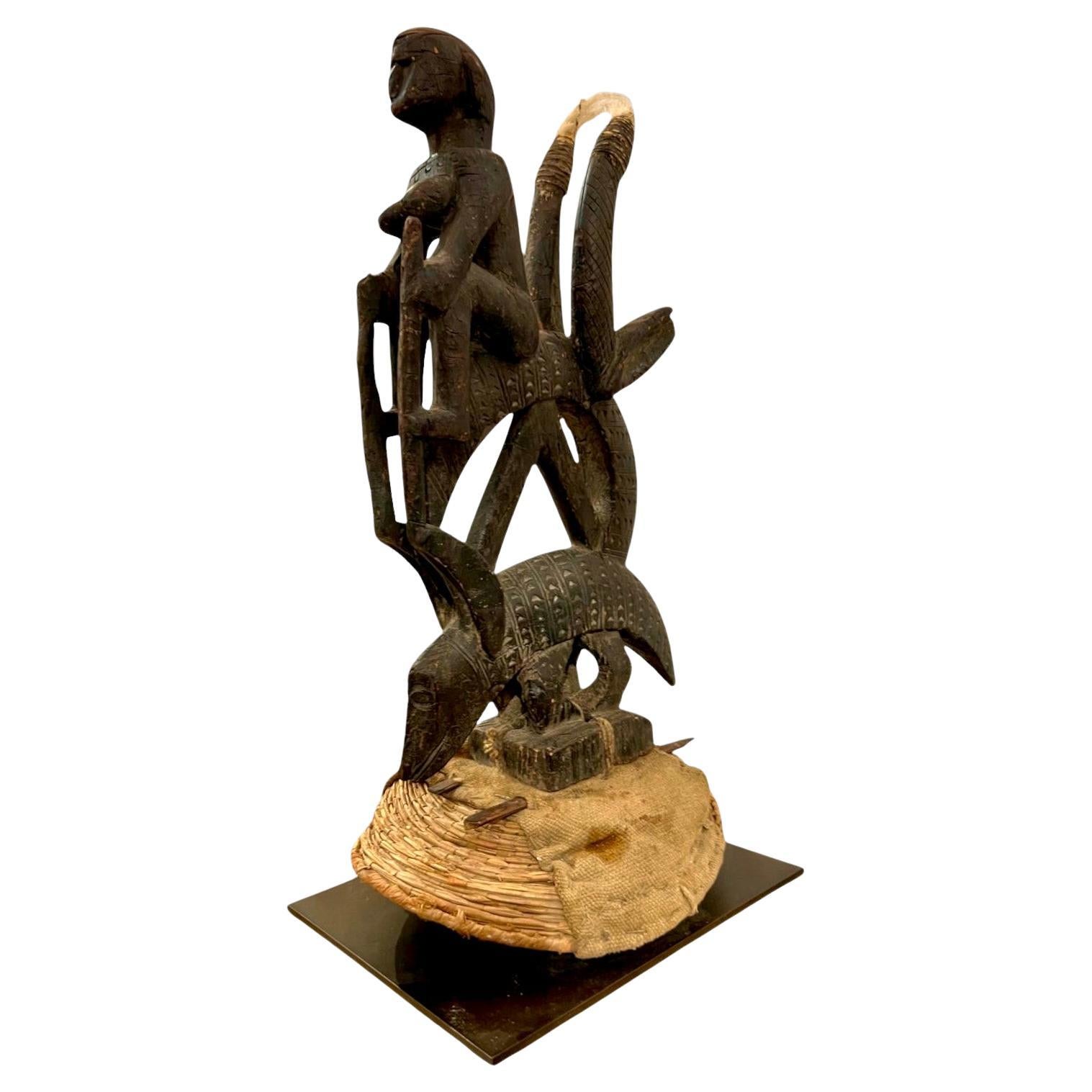 Ciwara Bambara Kopfschmuck aus geschnitztem Holz und Korbweide, Mali, frühes 20. Jahrhundert