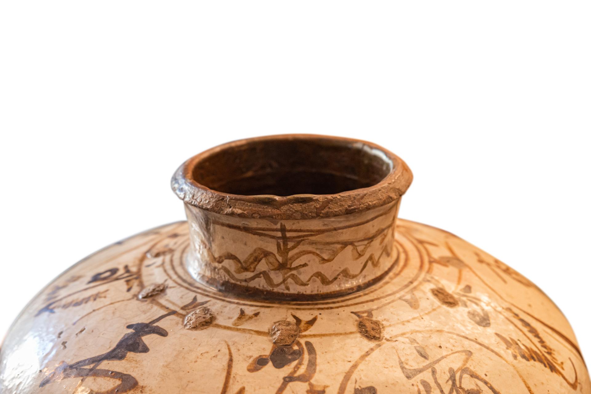 Cizhou Jar, Terracotta and Brown Slip, XIVth Century, China For Sale 4