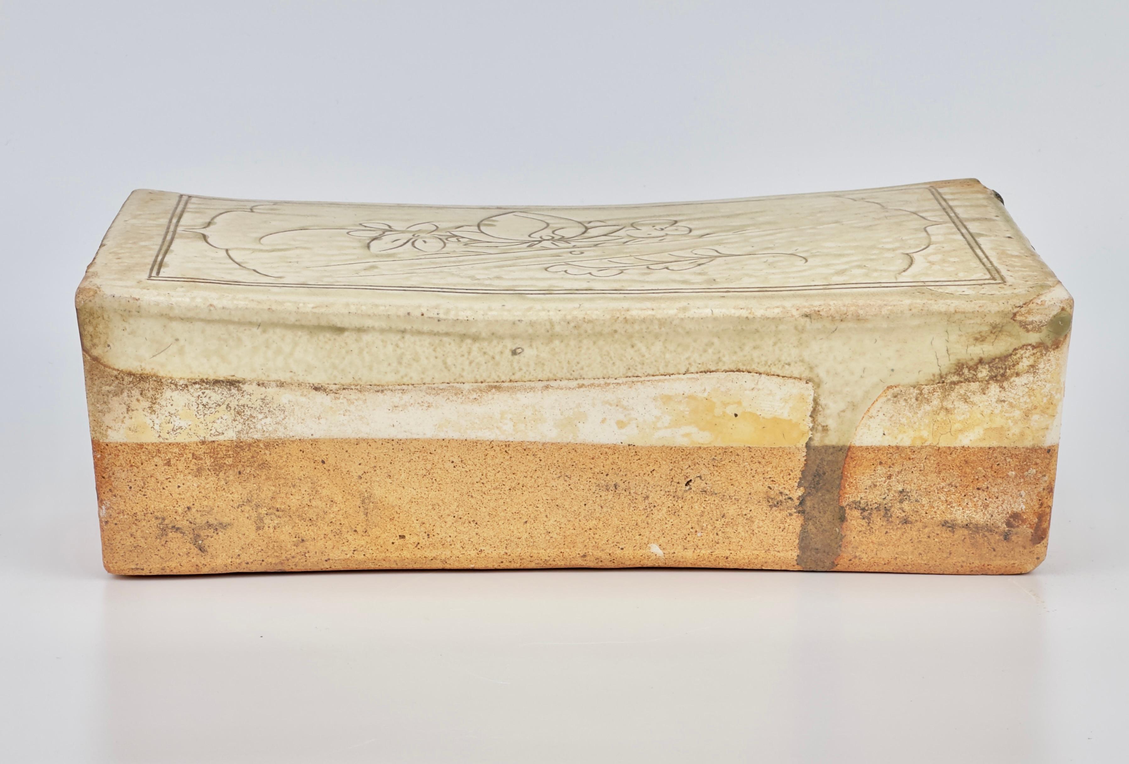 Cizhou Rectangular Pillow with Carved Decoration, Yuan Dynasty For Sale 5