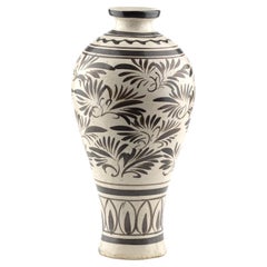 Cizhou slender meiping Stoneware, Yuan Dynasty