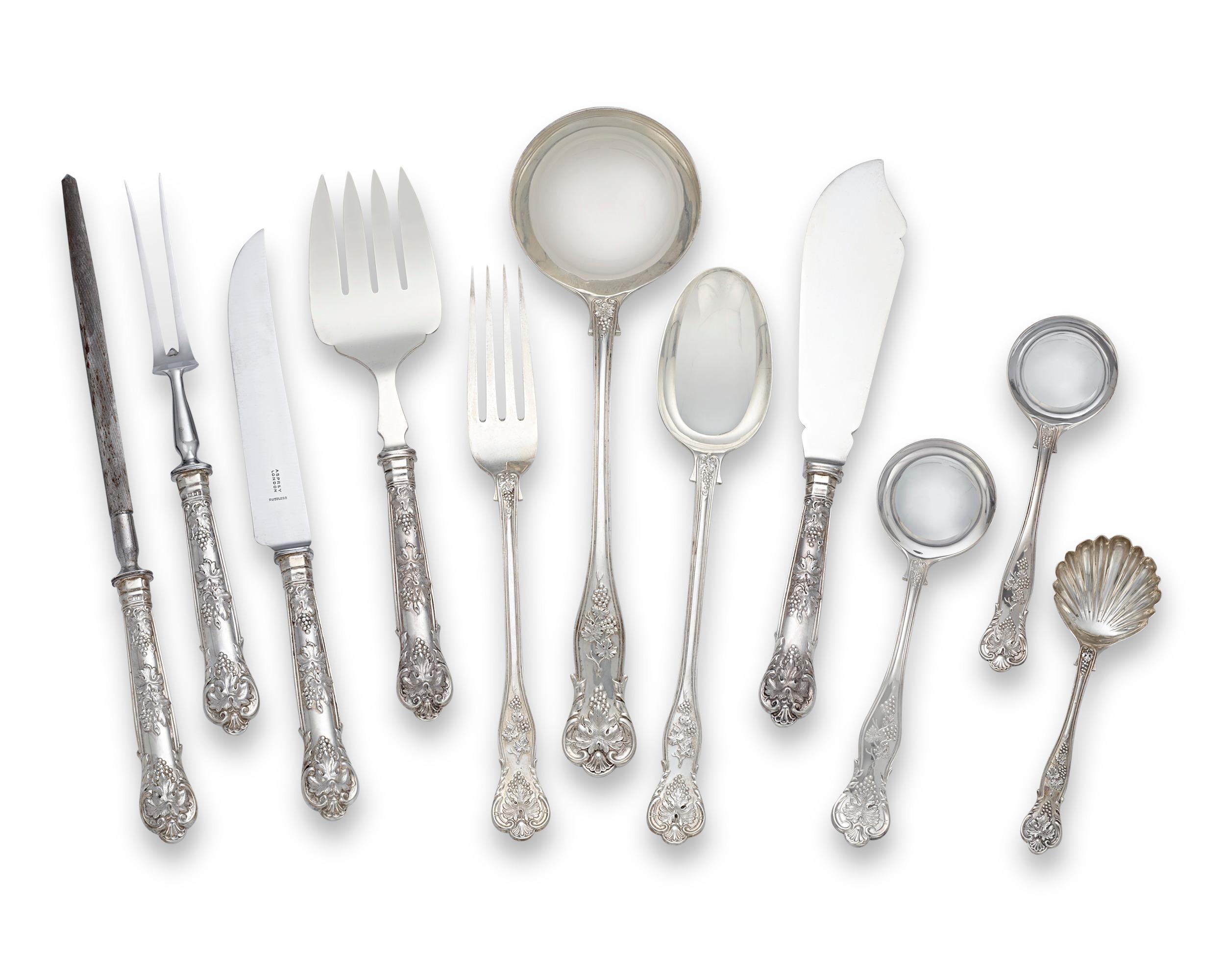 English C.J. Vander 994-Piece Silver Flatware Service For Sale