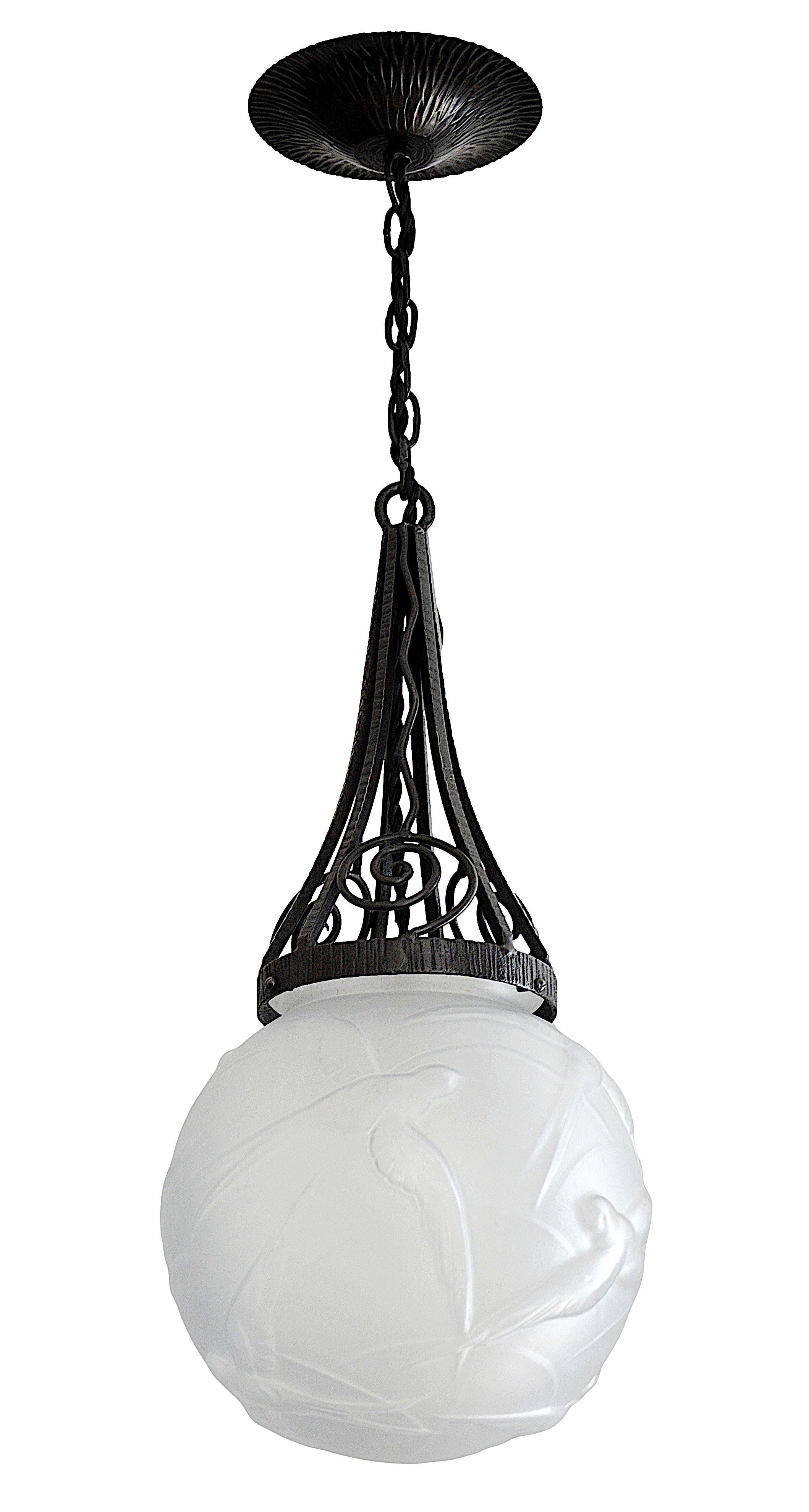 French Art Deco ceiling-light by CLA (Paris), France, ca.1925. Frosted glass and wrought-iron. 6 swallows in the sky. Molded glass shade hung on its wrought-iron fixture. Height : 62cm (24.4