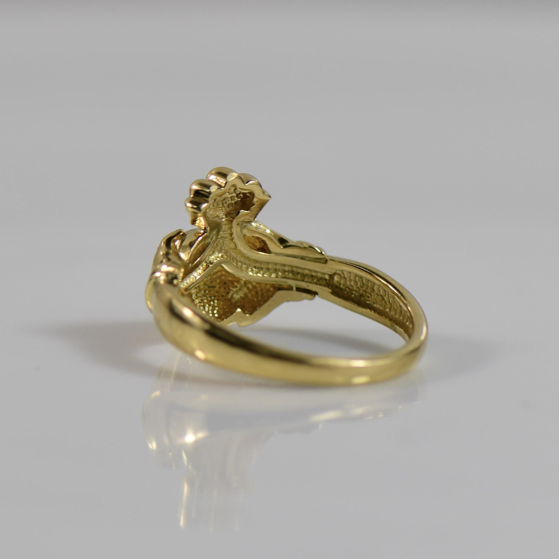 Claddagh 18K Yellow Gold Ring 2