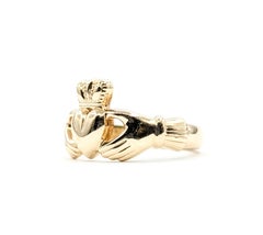 Claddagh Ring in 10k Yellow Gold