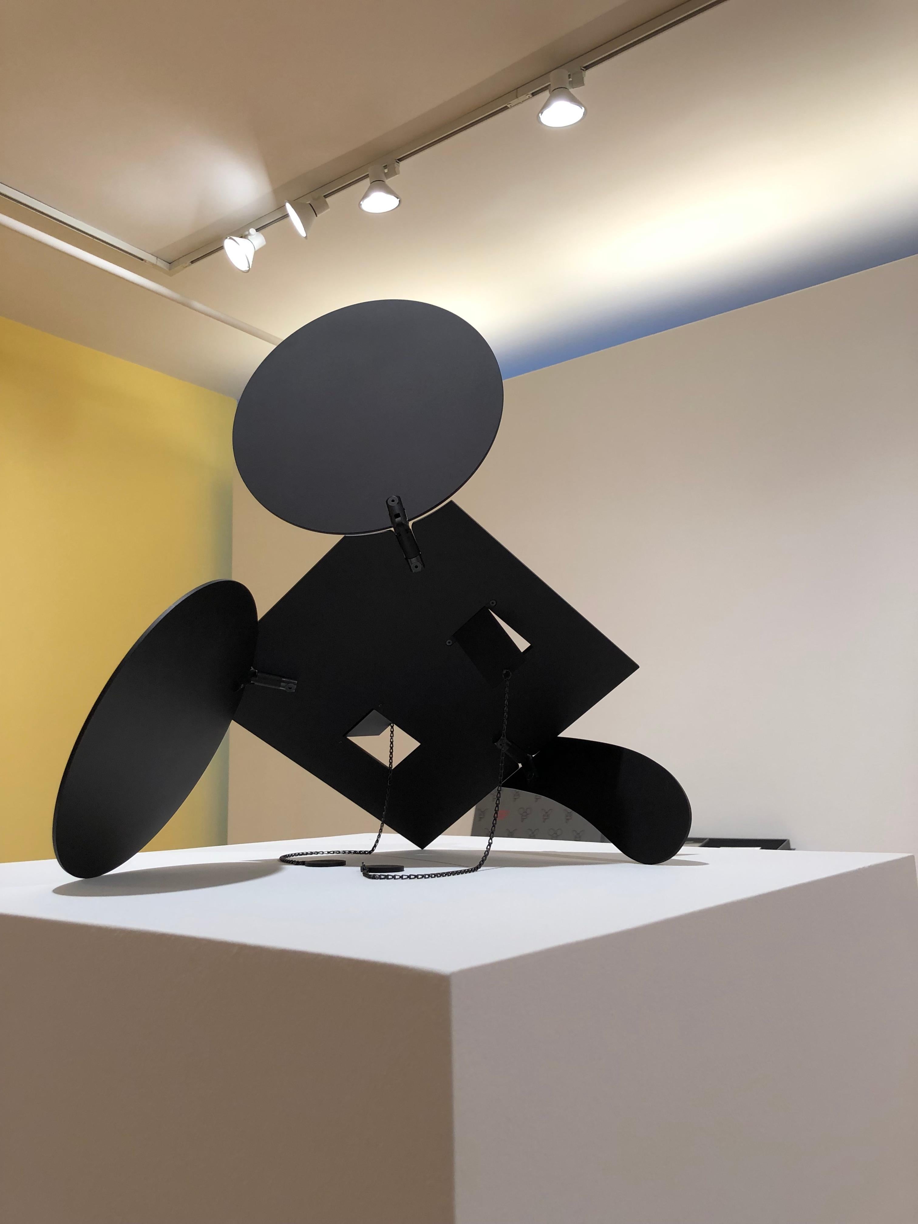 Geometric Mouse - Sculpture by Claes Oldenburg