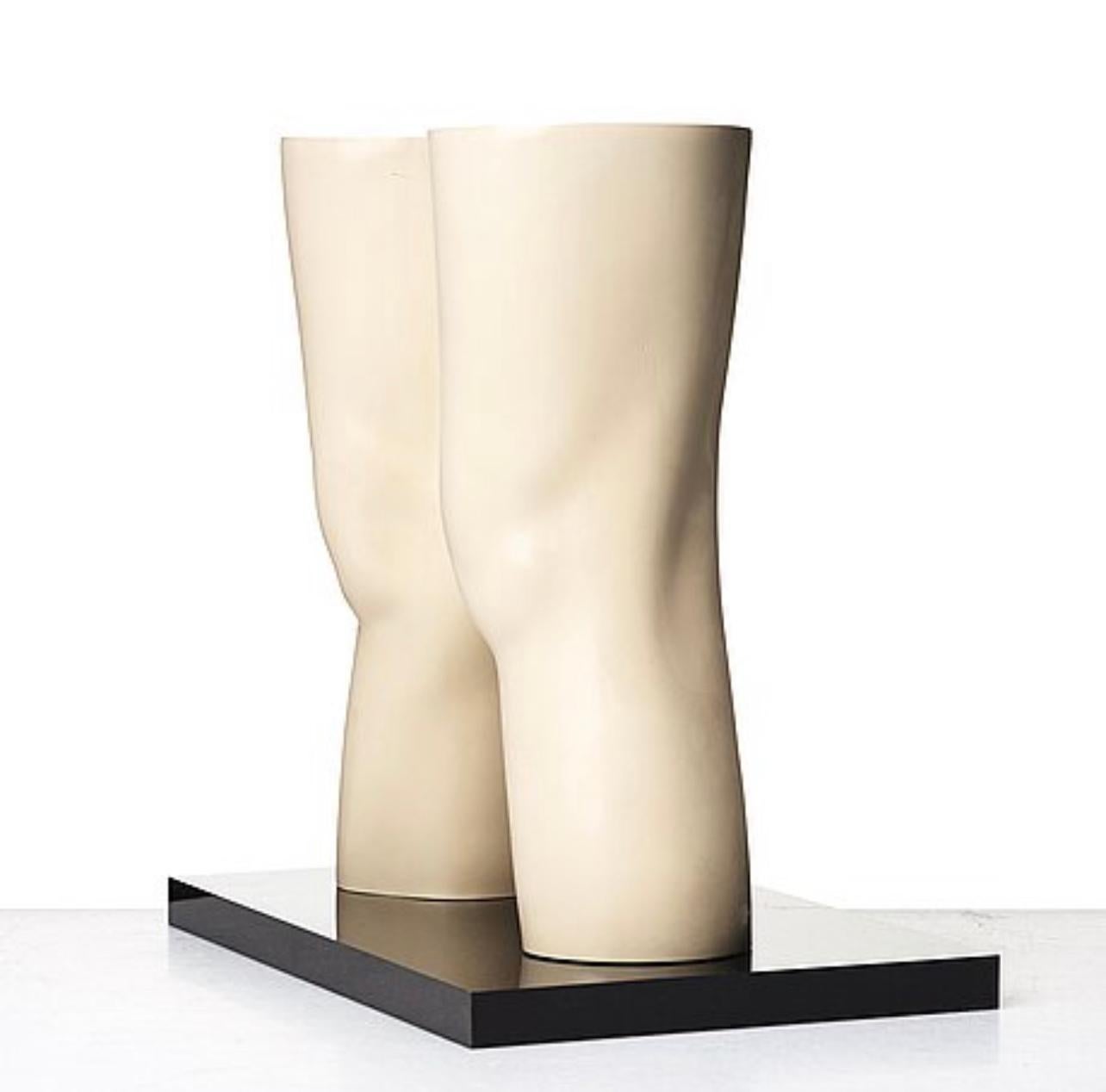 Artist: Claus Oldenburg (1929)
Title: London Knees (A. & P. 51; A. 677)
Year: 1966
Medium: Pair of cast flexible latex sculptures coated in polyurethane with single acrylic plastic base, with accompanying set of three green cloth-covered paper board