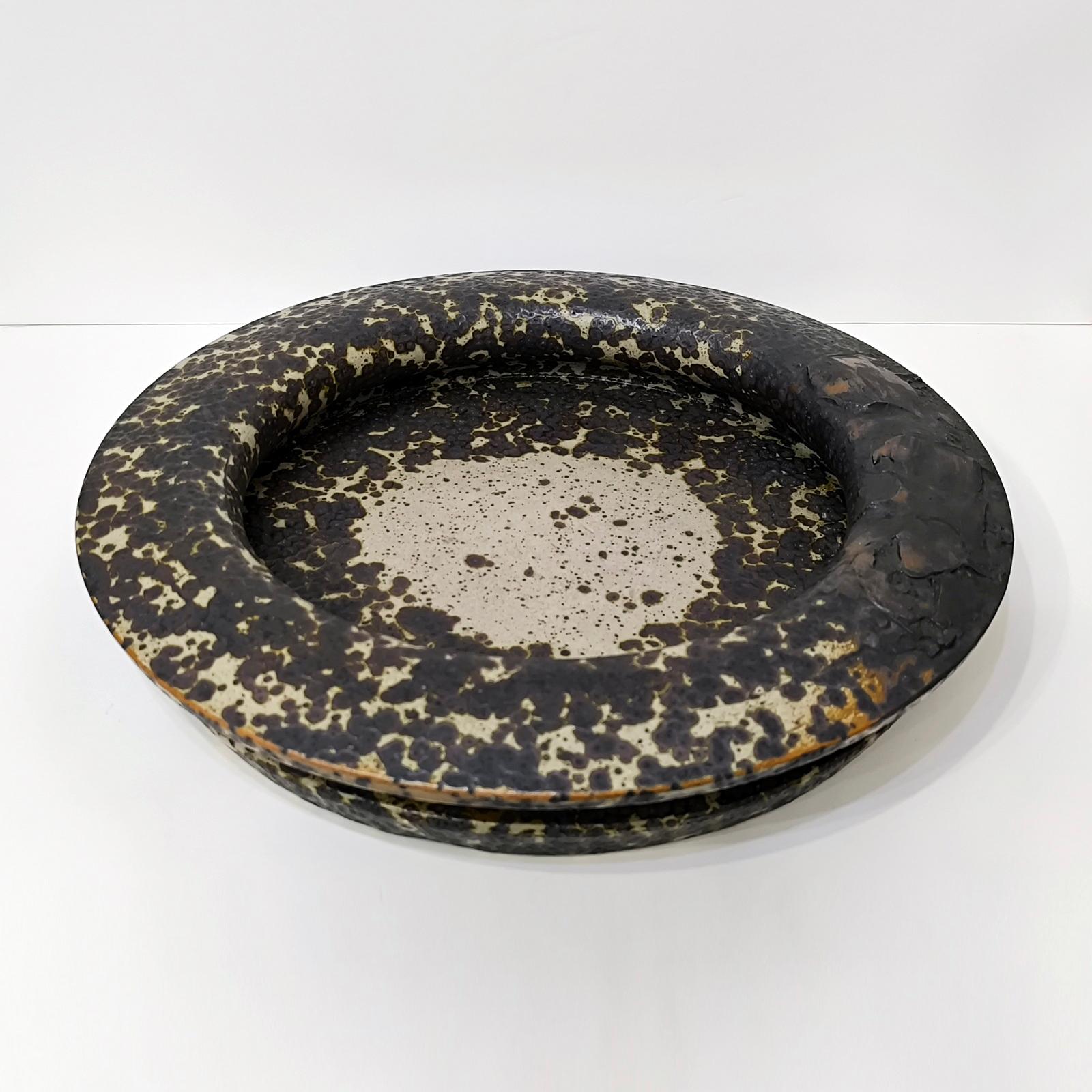 Fine XX secolo Claes Thell, Gres di grandi dimensioni con smalto screziato marrone, Svezia, anni 1971, Studio A in vendita