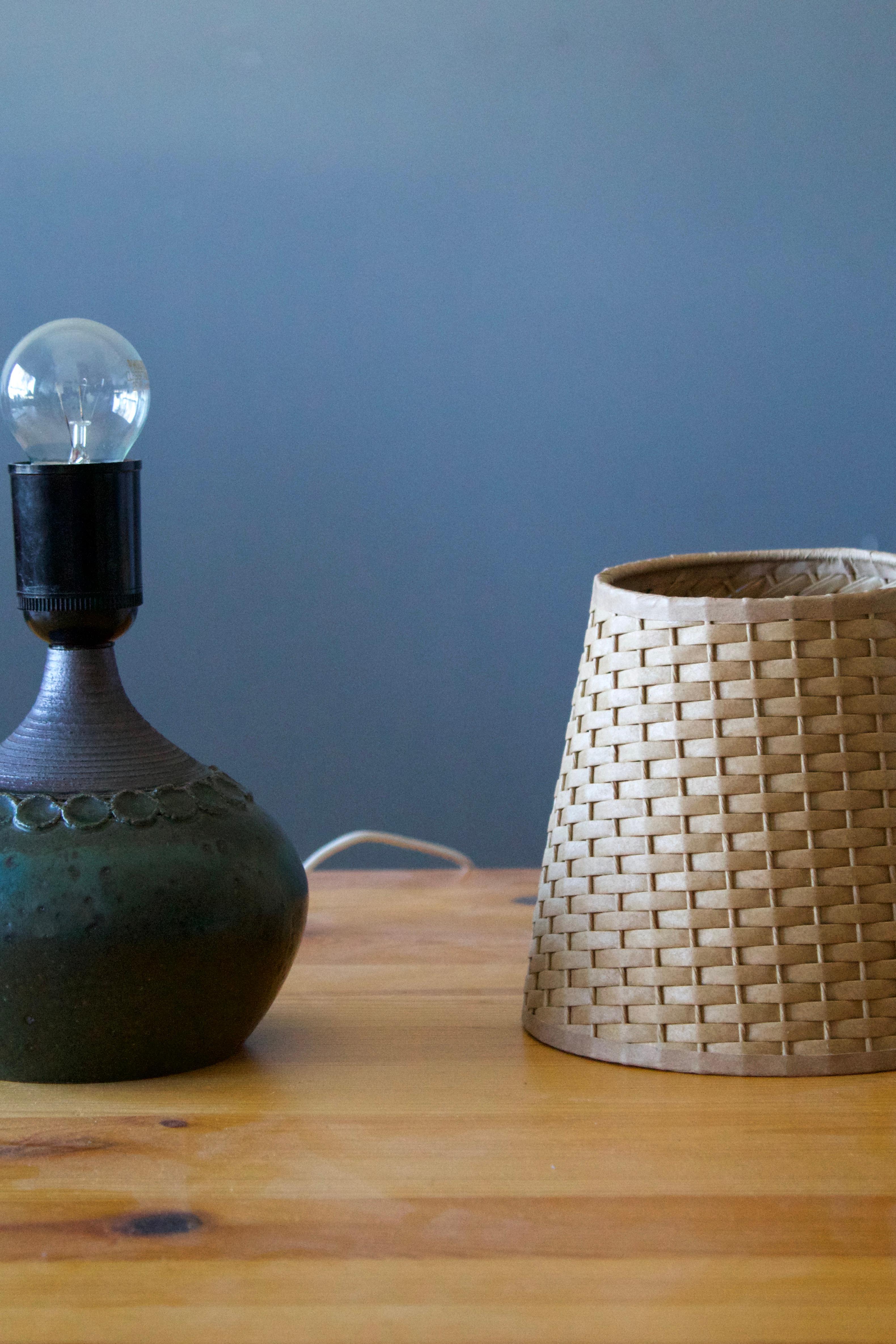 Mid-Century Modern Claes Thell, Small Table Lamp, Glazed Stoneware, Rattan, Höganäs, Sweden, 1960s