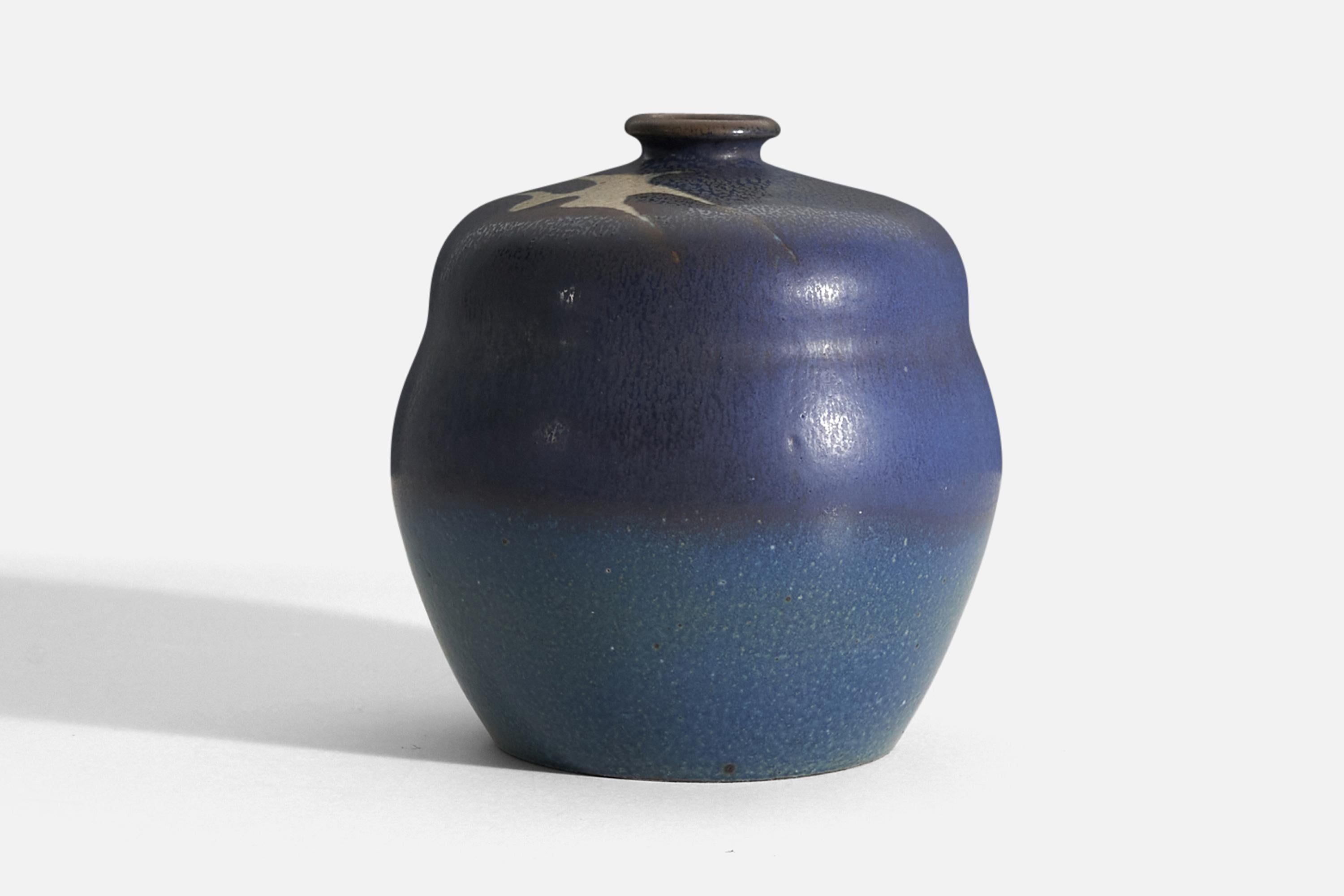 Mid-20th Century Claes Thell, Small Vase, Glazed Stoneware, Höganäs, Sweden, 1960s For Sale