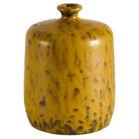 Claes Thell, Vase with Mustard Yellow Glaze, Sweden, 1951 For Sale