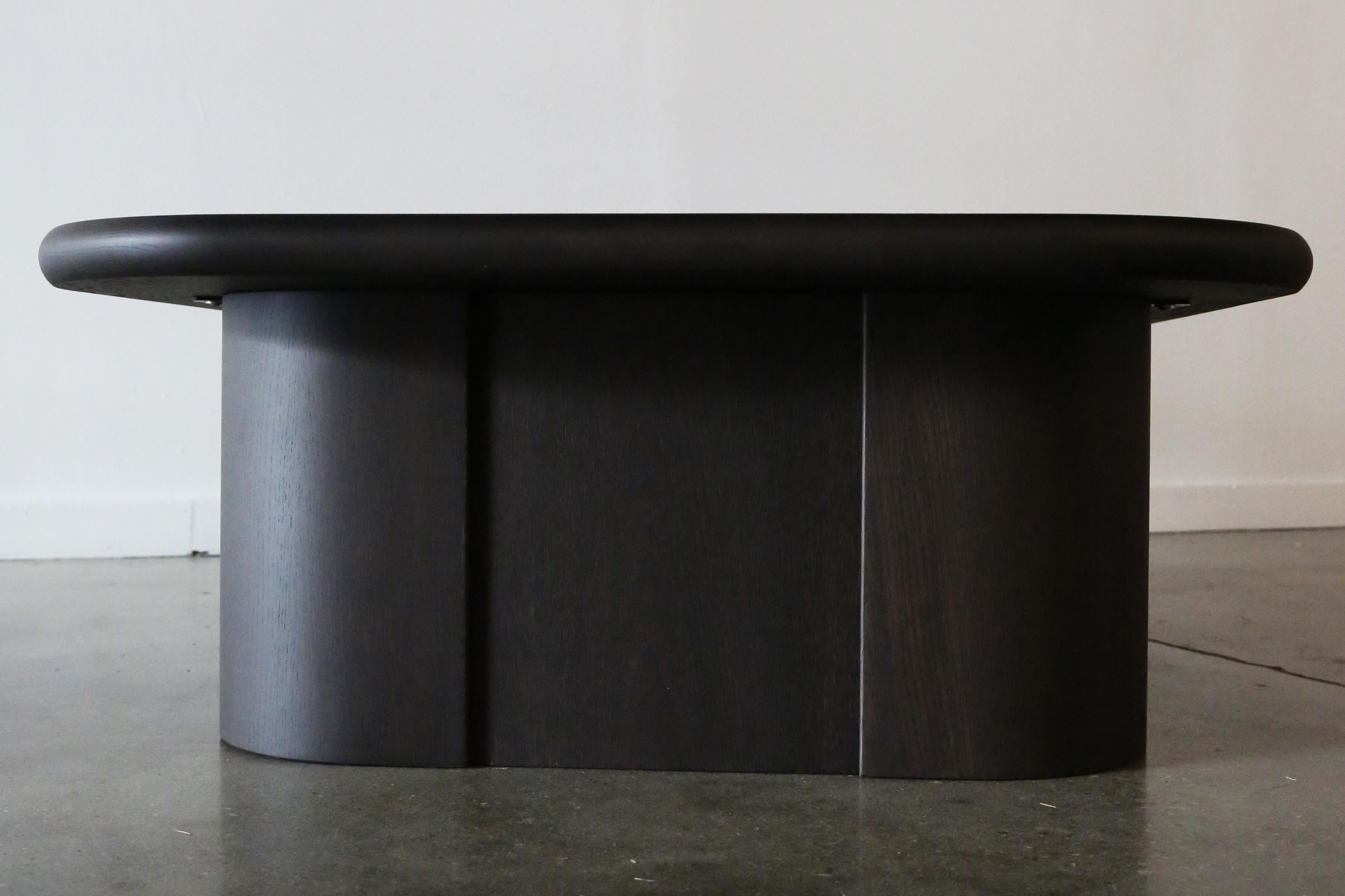 Américain Table basse Claire de Philip Goold, chêne blanc, 2024 en vente