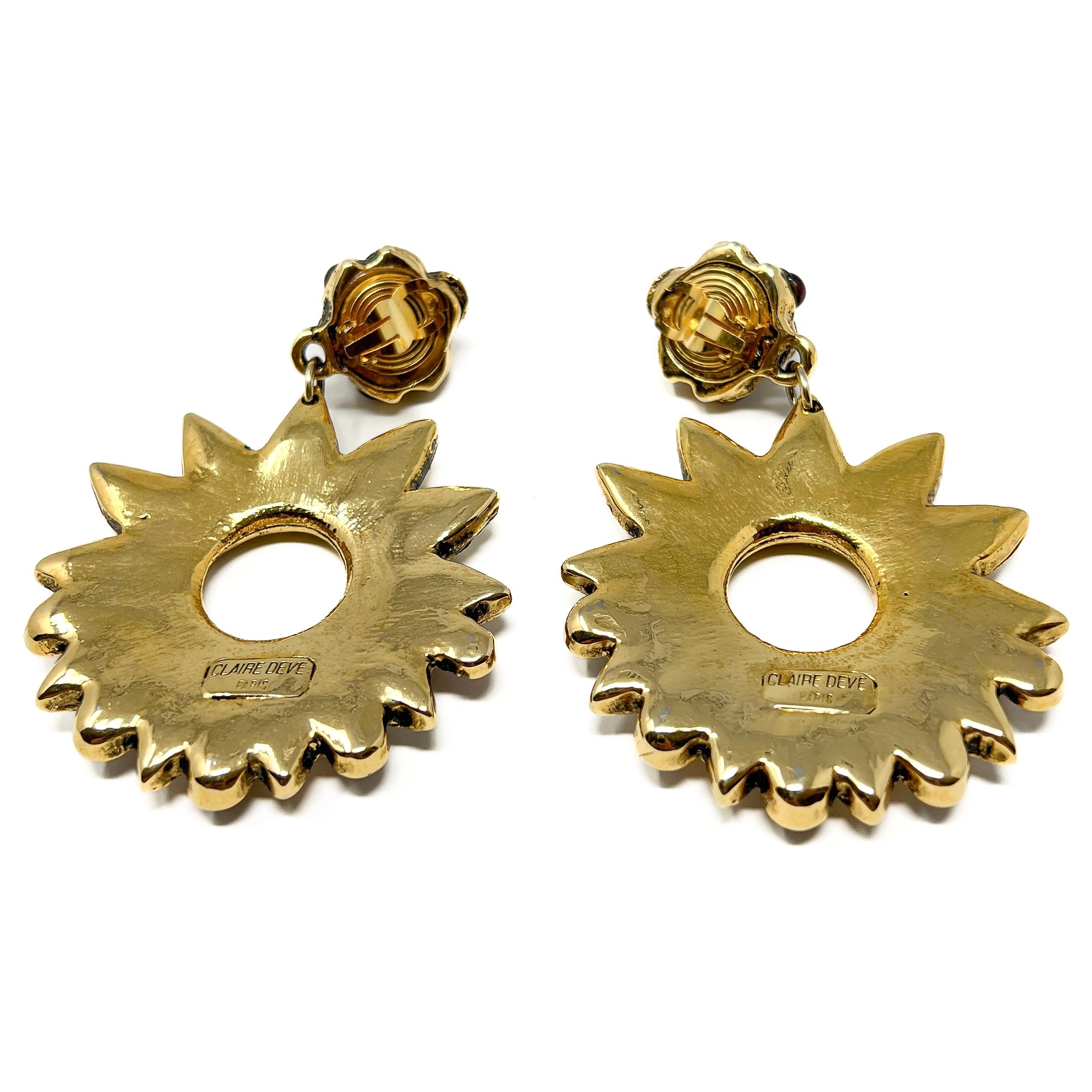 Claire Dévé Début des années 1990 Boucles d'oreilles soleil avec cabochon en verre en vente 3