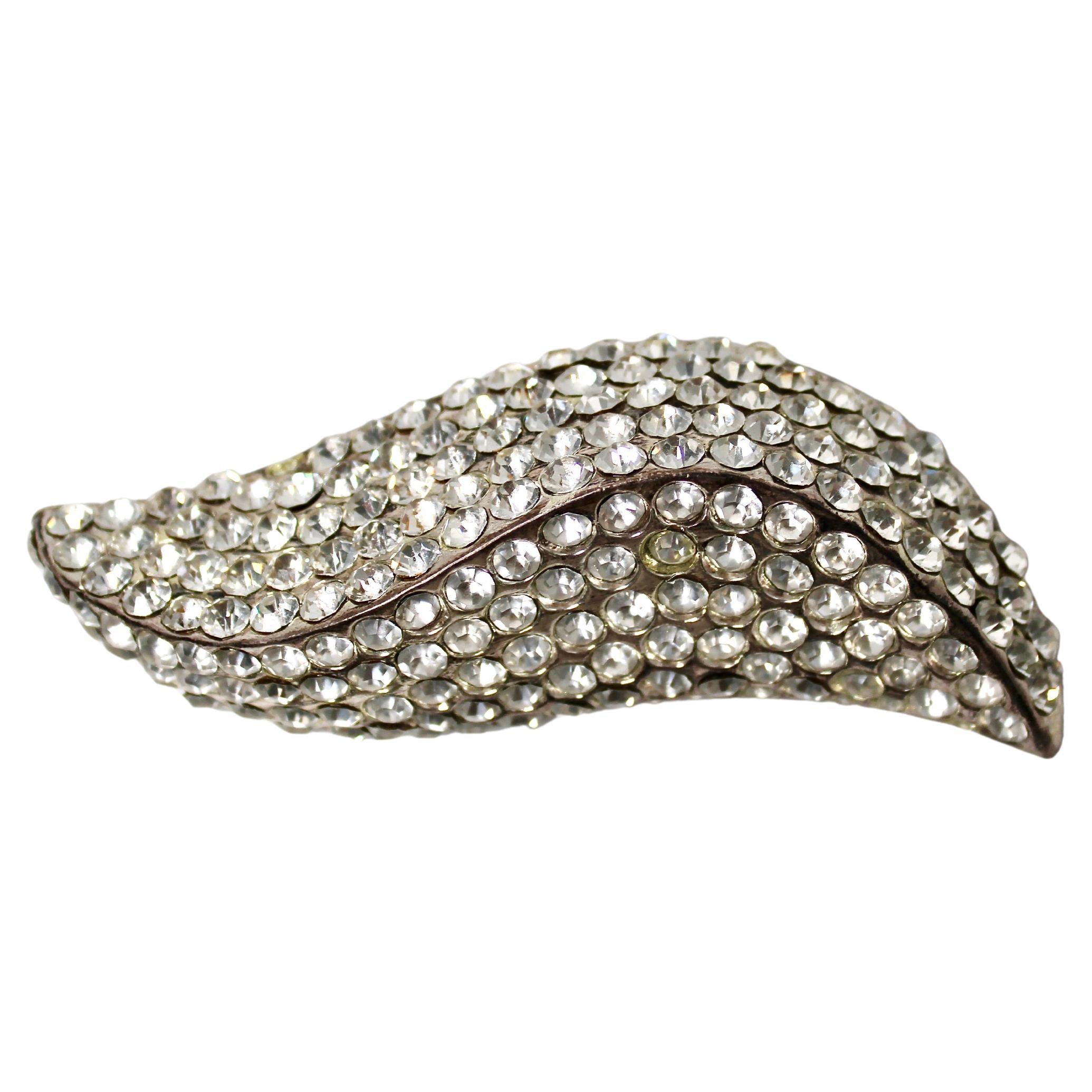 Claire Deve for Claude Montana Strass Blatt Statement Brosche circa 1980s im Angebot