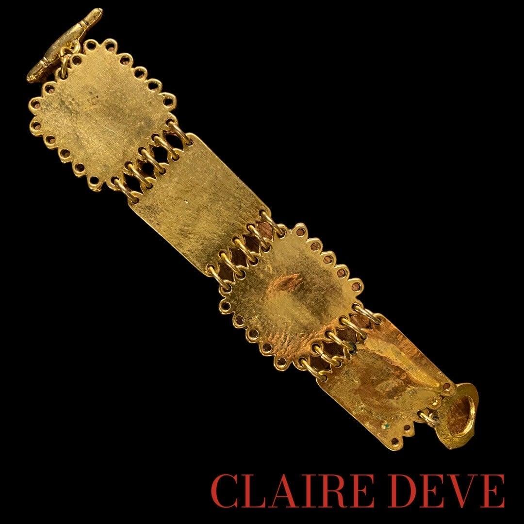 Women's Claire Deve unsigned bracelet. For Sale