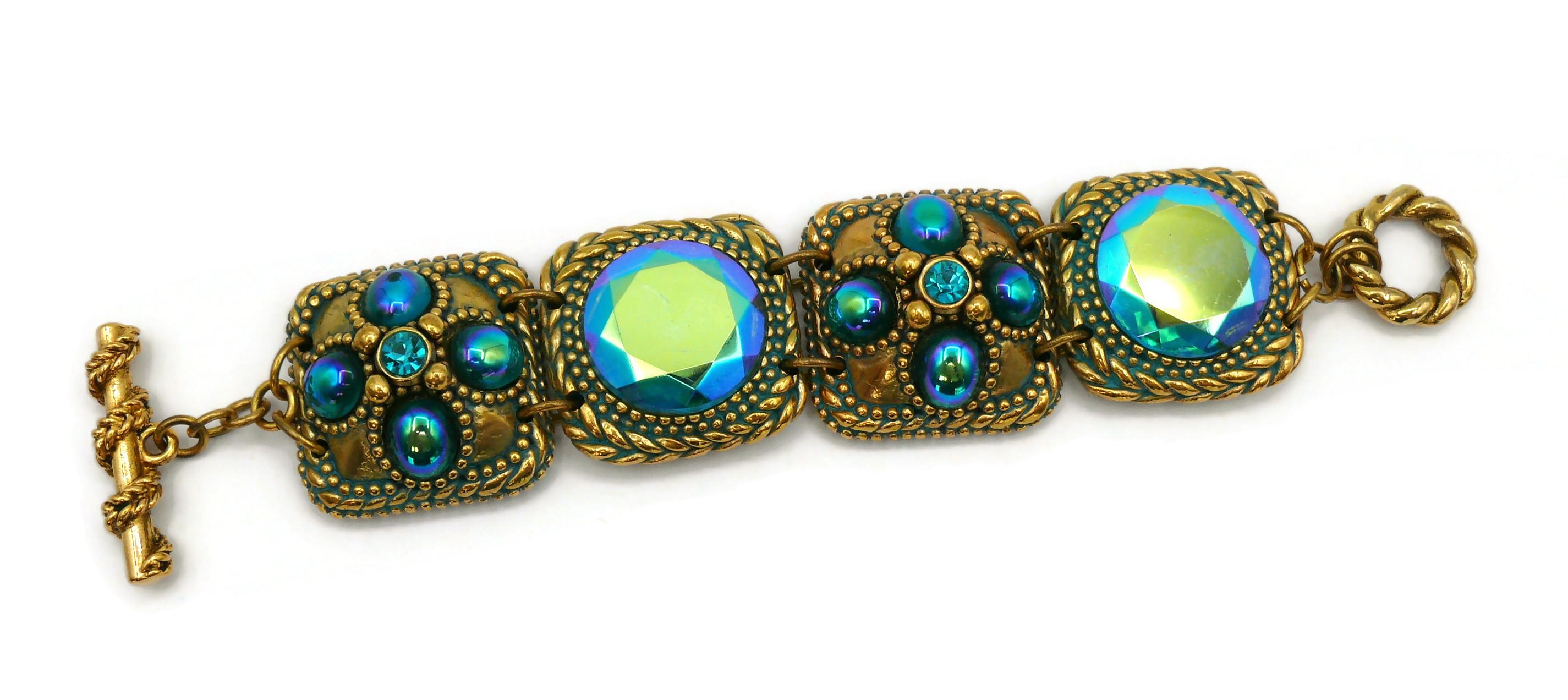 CLAIRE DEVE Vintage Jewelled Link Bracelet In Good Condition For Sale In Nice, FR
