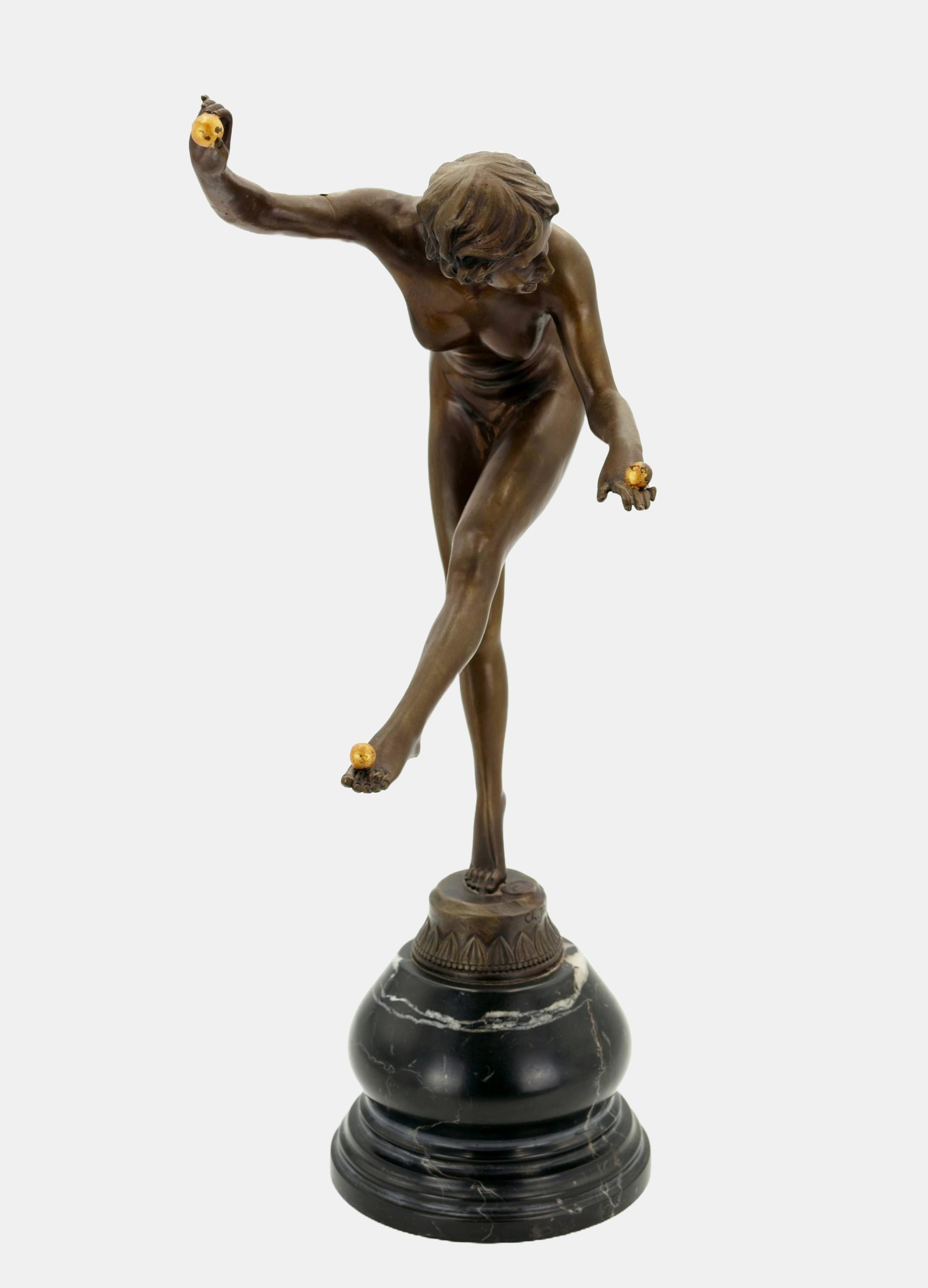Malabarista / - Naturalidad artística - - Figurative Sculpture Oro de Claire Jeanne Robertine Colinet