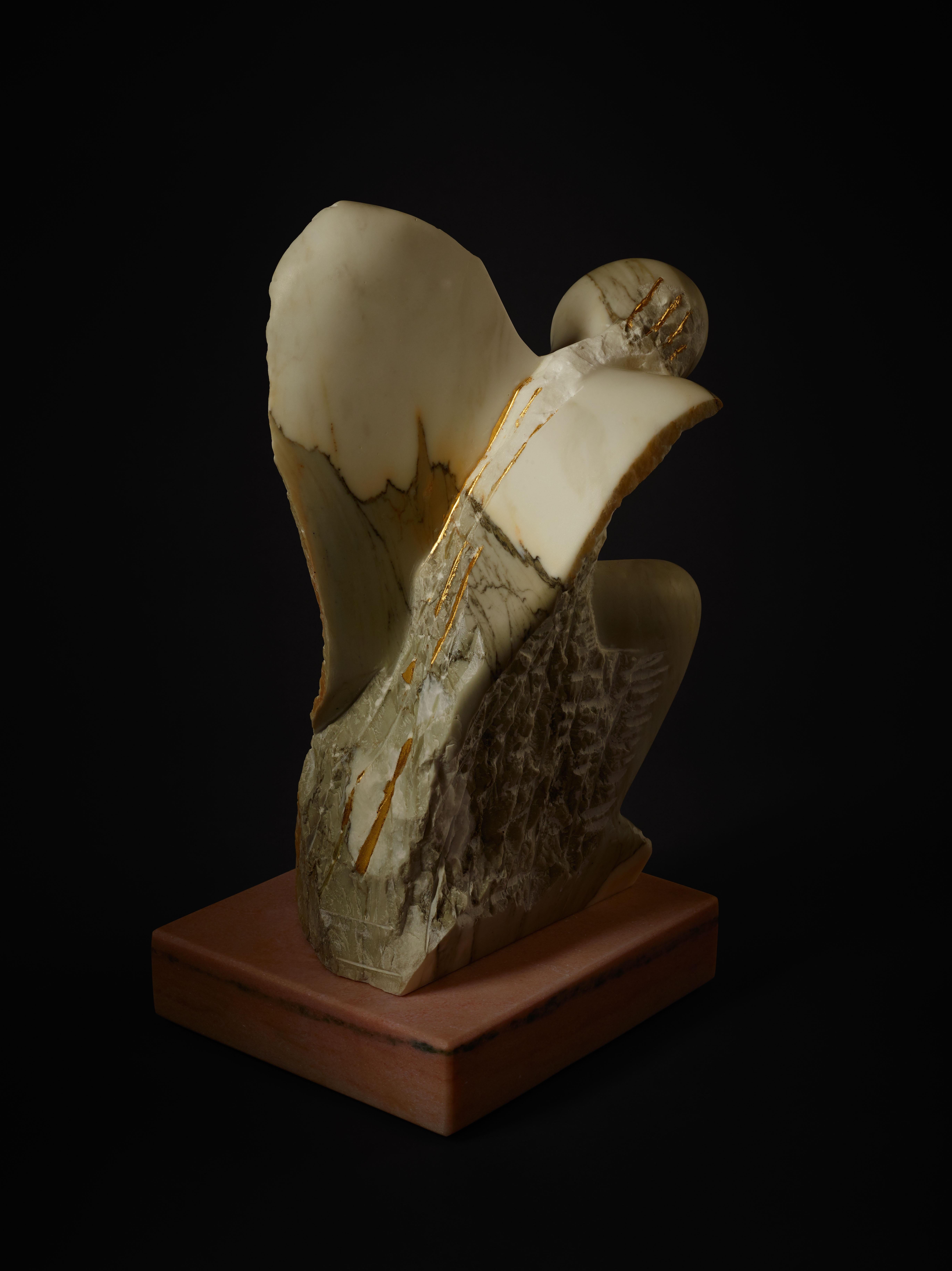 Claire McArdle Figurative Sculpture - Allí d'Oro 