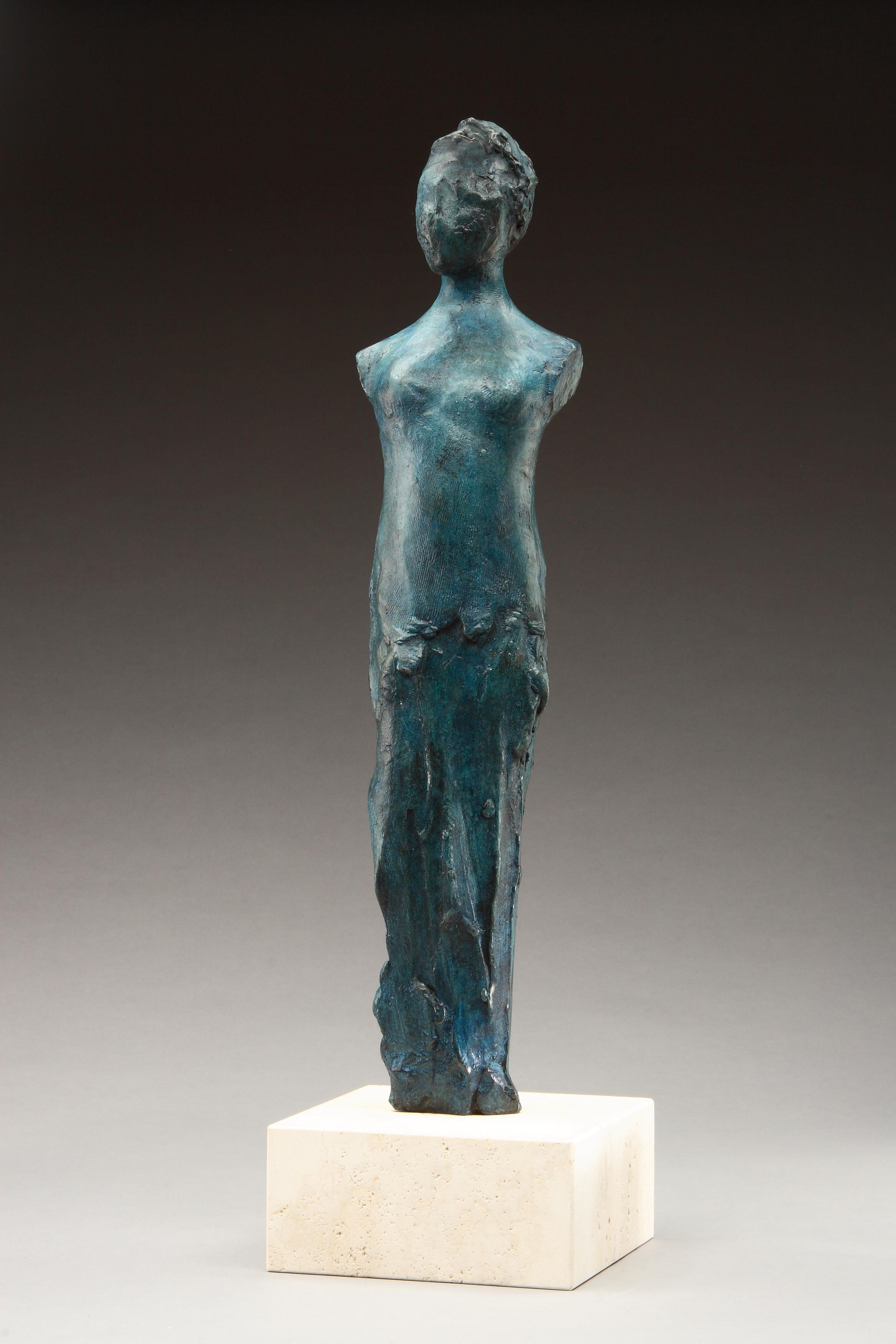 Claire McArdle Figurative Sculpture - Sappho 