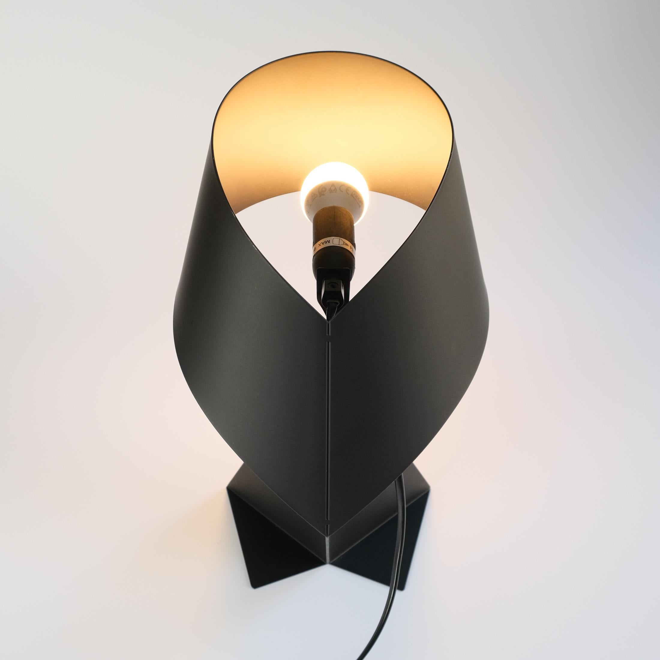 Claire Norcross Lampe „Ribbon“ für Habitat, UK 2005 im Angebot 1