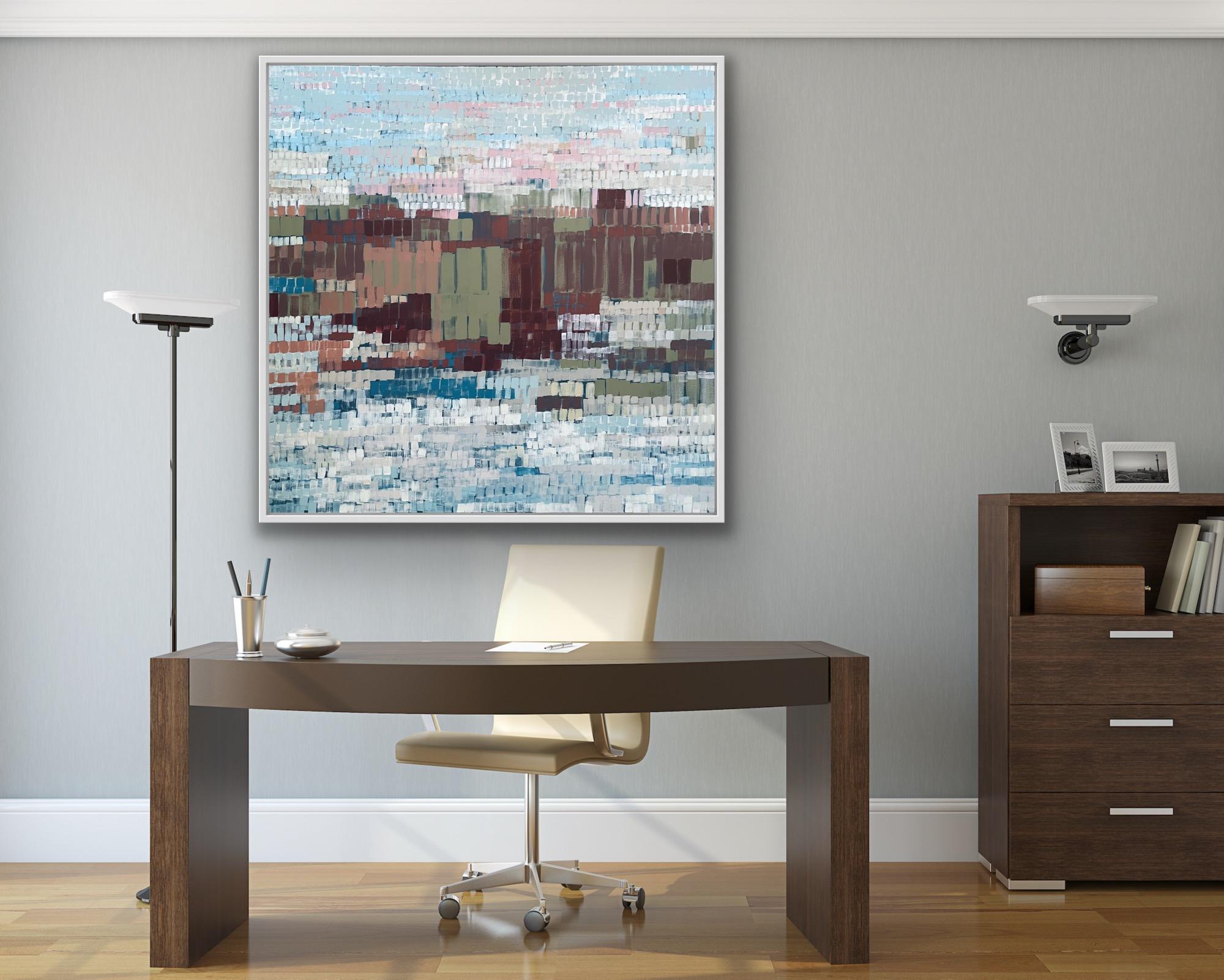 Claire Oxley Stiffkey Morning Original abstrakte Landschaft auf Leinwand; Mischtechnik auf Leinwand. Leinwandgröße: 101x101x4,2cm; gerahmt 105x105x5,2cm. Gerahmt in einem maßgeschneiderten Rahmen im Stil eines cremefarbenen Tabletts. Stiffkey, das