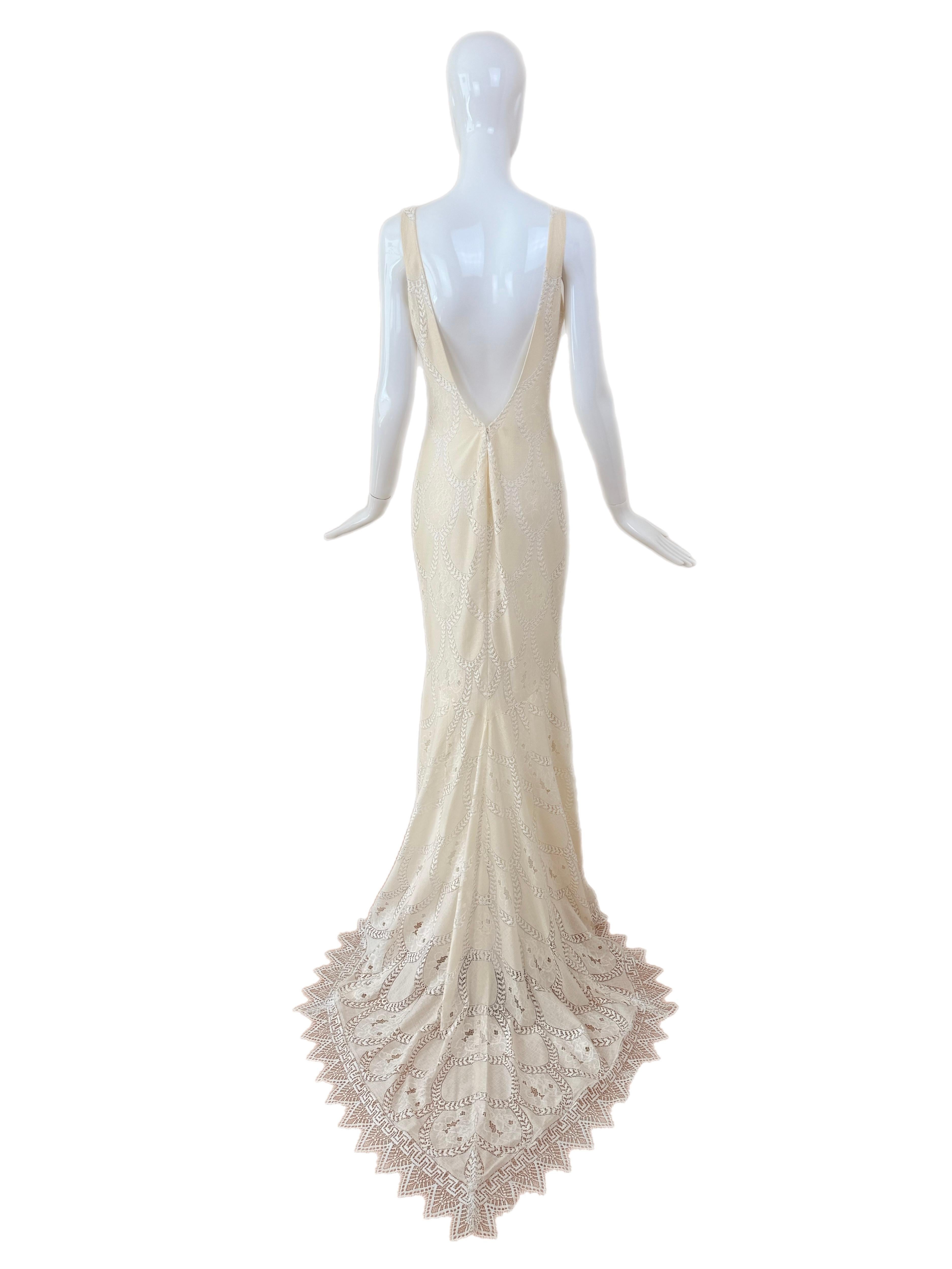 Women's CLAIRE PETTIBONE 2015 Vanilla Cream Lace Bridal Gown Backless Wedding Dress For Sale