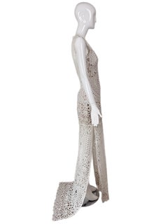 CLAIRE PETTIBONE 2016 Muster Hochzeitskleid aus weißer Spitze und weißer Strandhochzeit