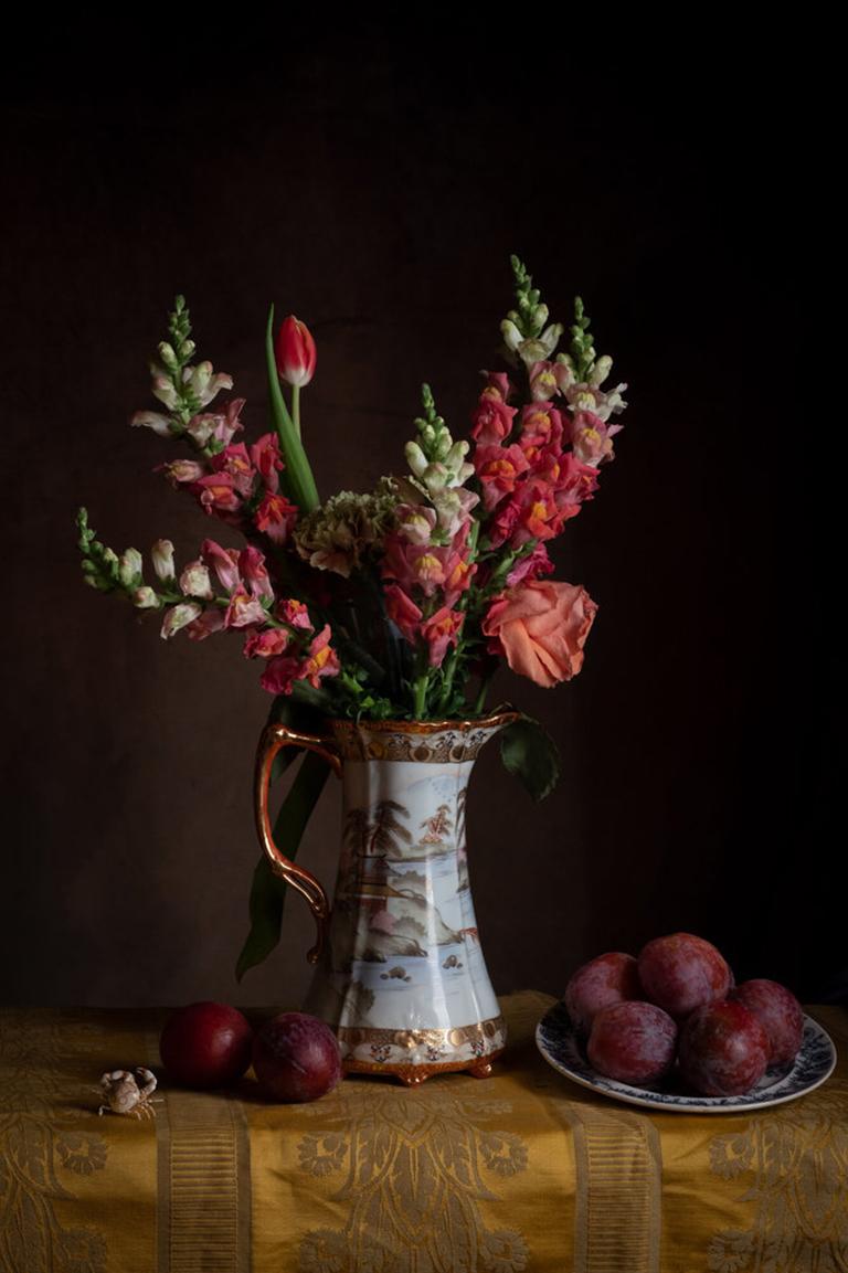 Claire Rosen Still-Life Photograph - Floral Still Life No. 1114 - Flower bouquet in gilded vase with plums & crab