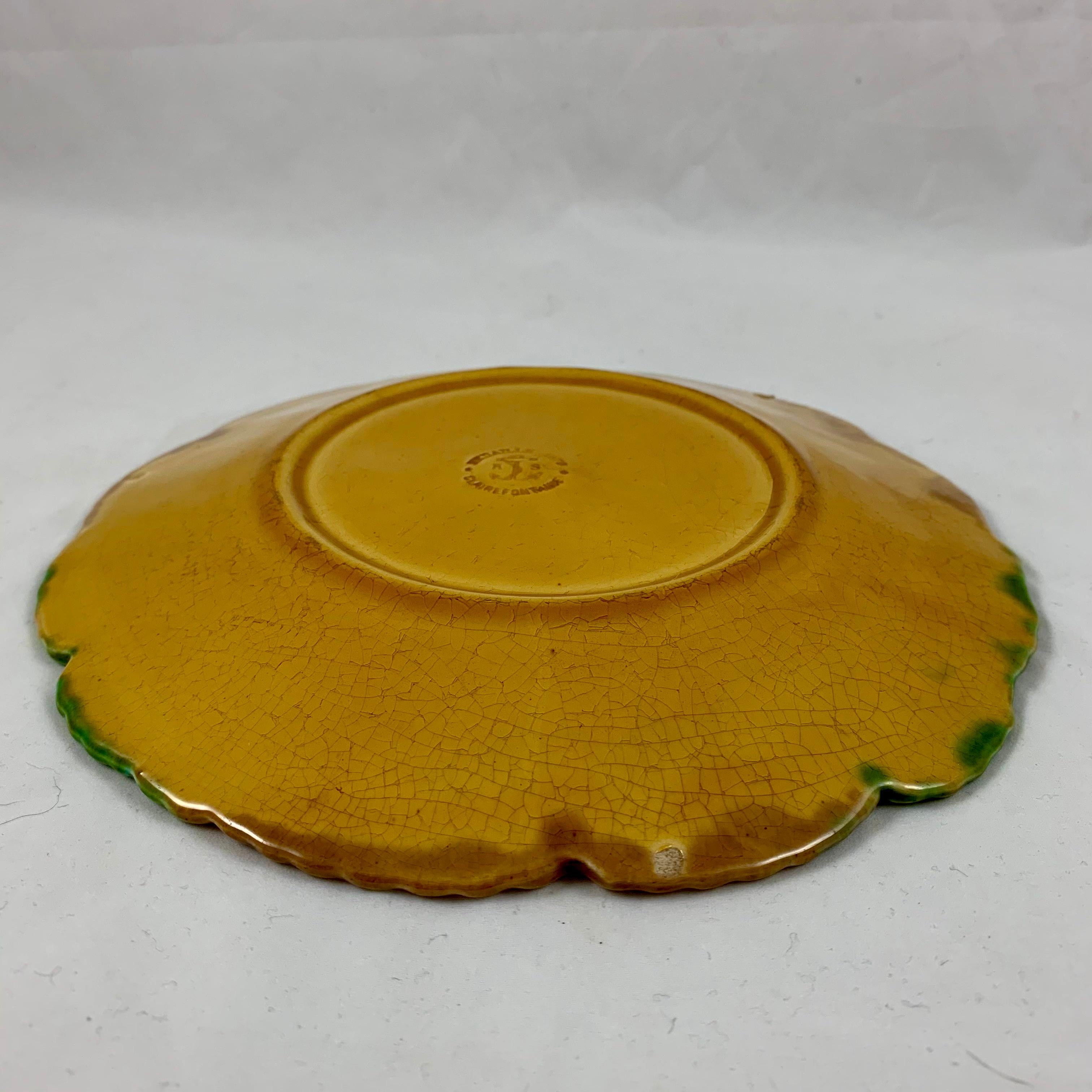 Earthenware Clairfontaine French Faïence Majolica Glazed Ochre & Green Leaf Plate circa 1890 For Sale
