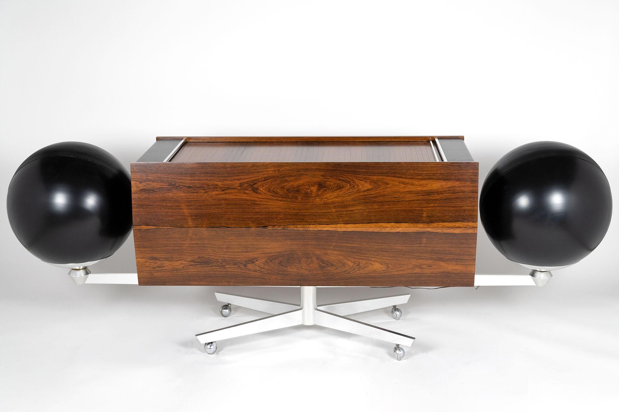 Clairtone Project G 1 T4 Rosewood Stereo System First Generation by Hugh Spencer 8