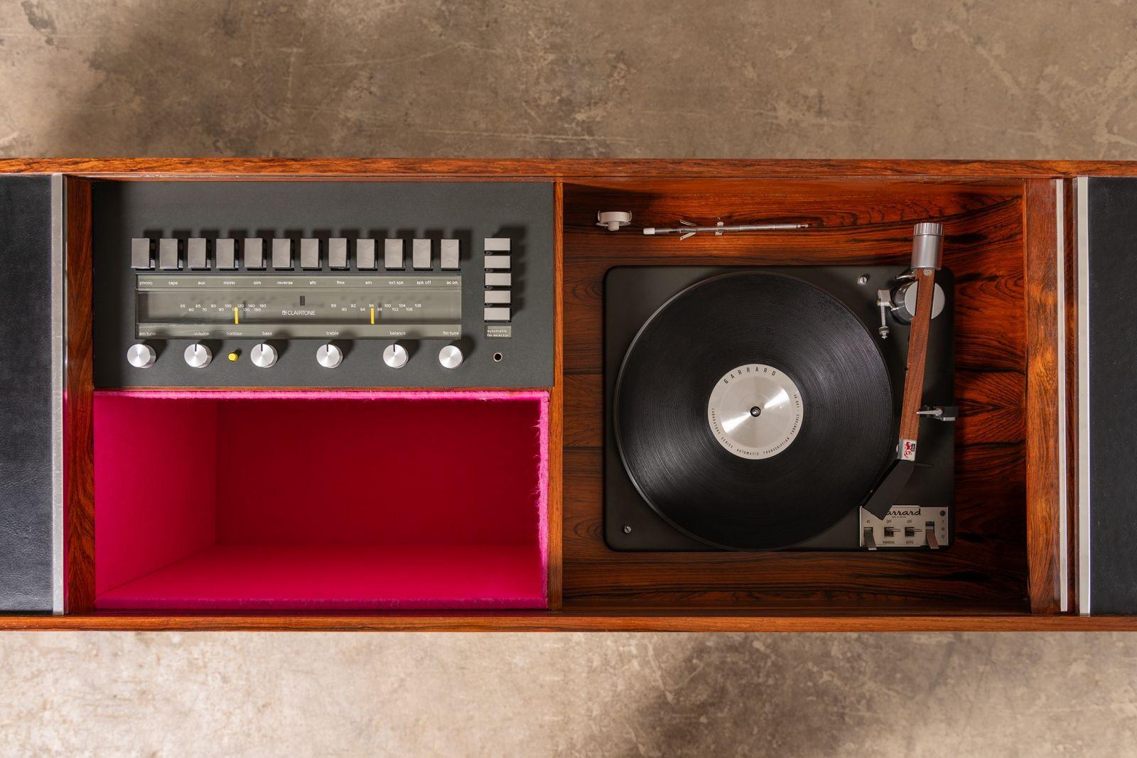 Clairtone Project G1 Hi-Fi Stereo System with Lab 80 Turntable par Hugh Spencer Bon état - En vente à Dallas, TX