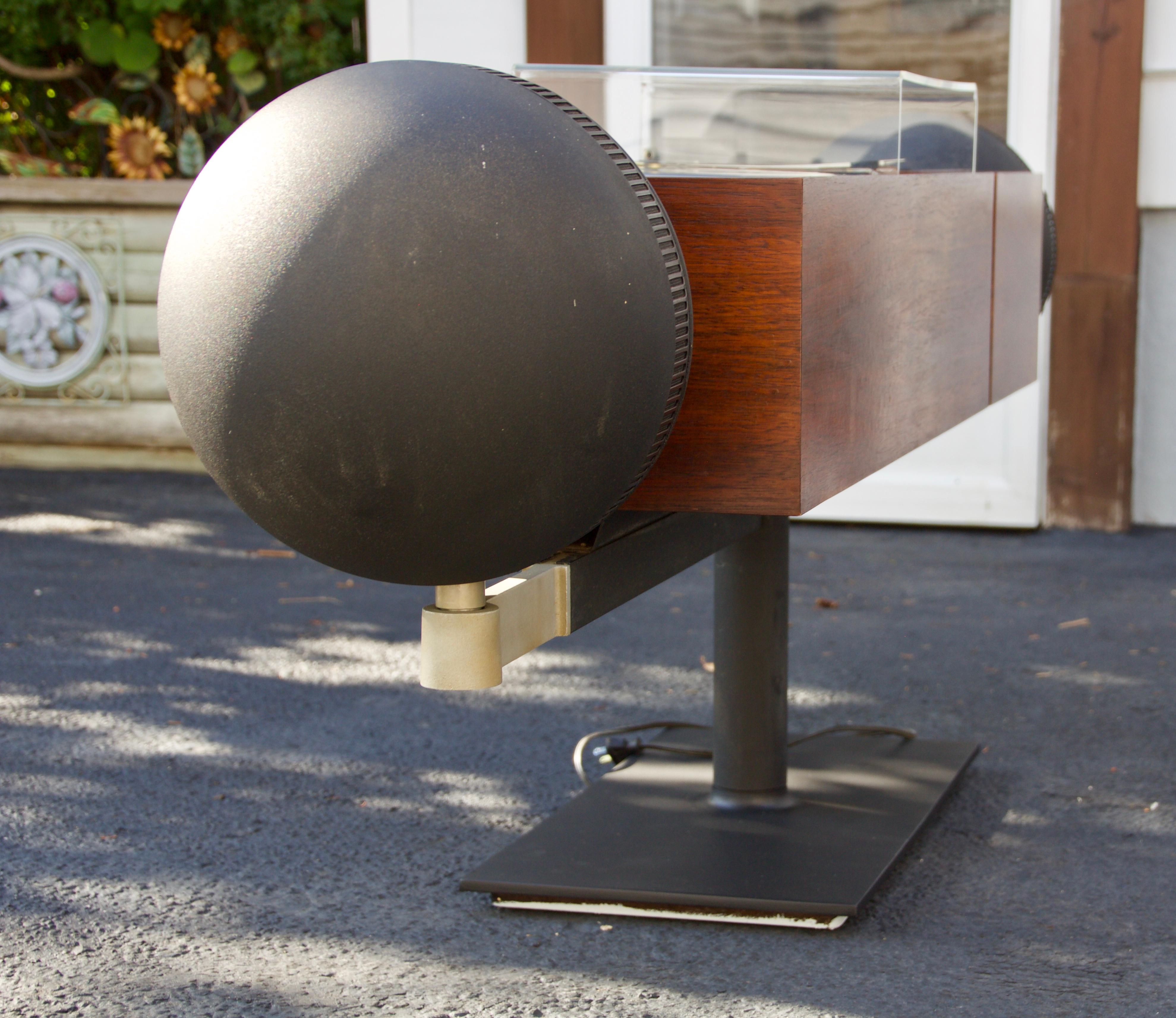 Clairtone Project G2 Series T11 Console Stereo System & Garrard Turntable en vente 3