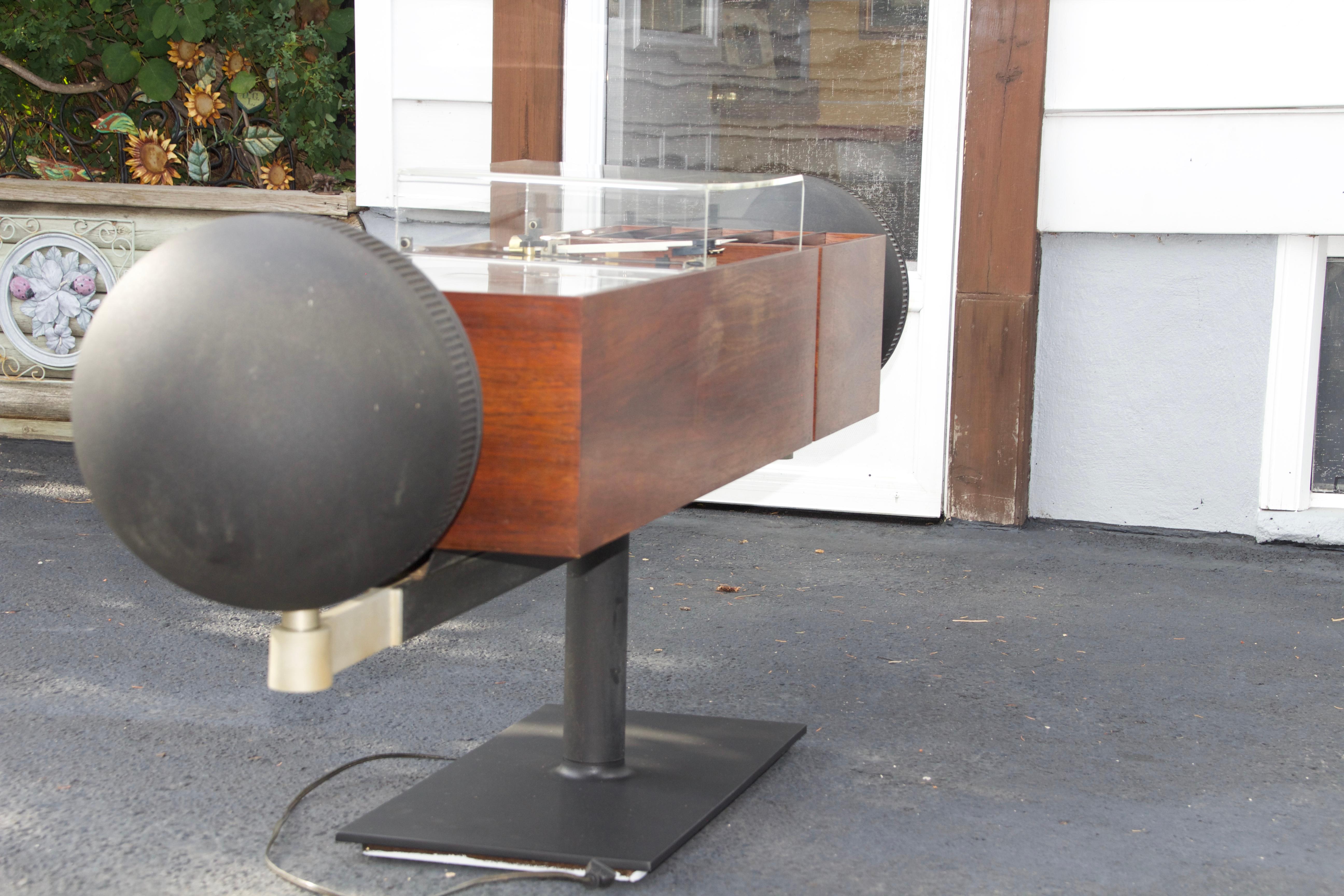 Clairtone Project G2 Series T11 Console Stereo System & Garrard Turntable en vente 8