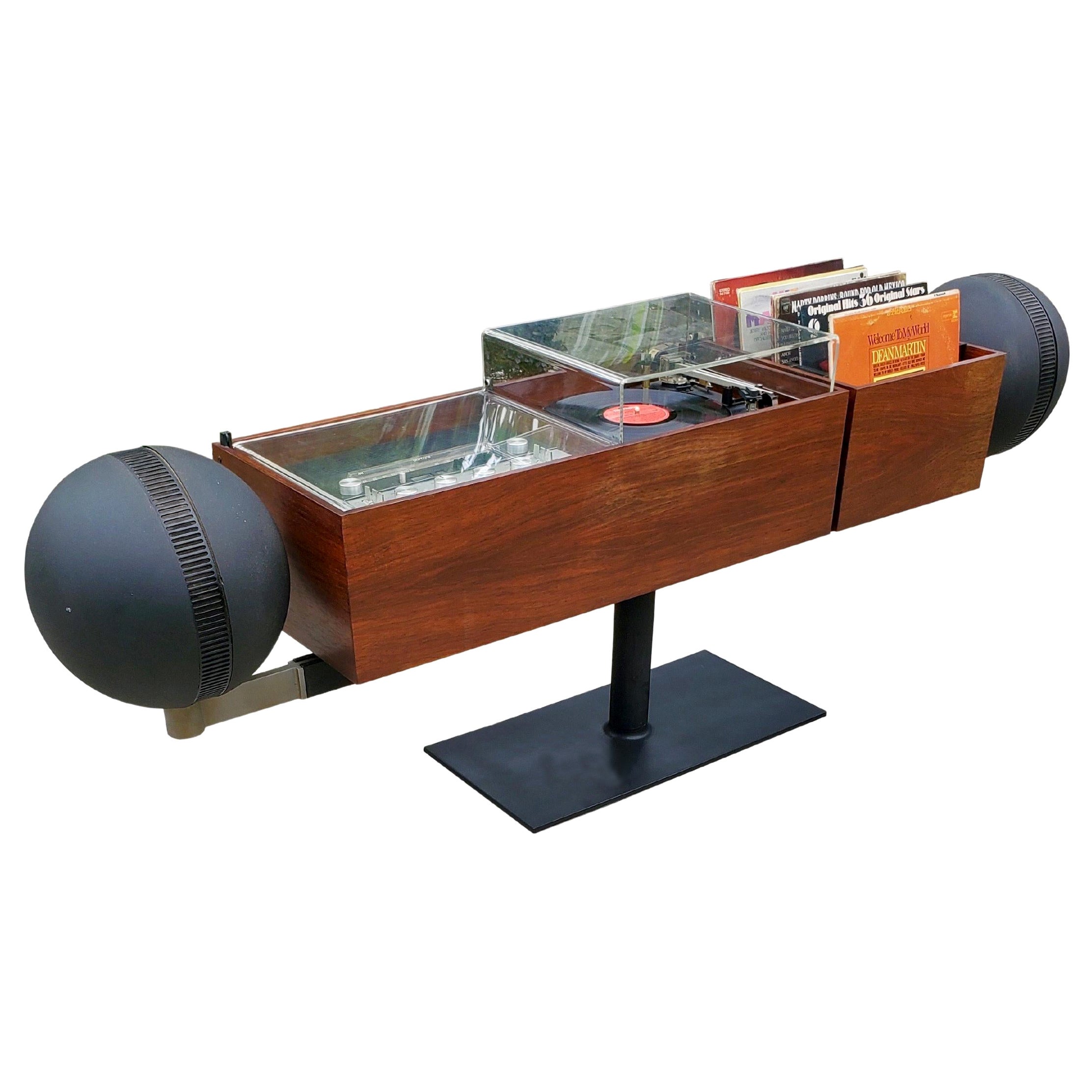 Sistema stereo con console Clairtone Project G2 Series T11 e giradischi Garrard